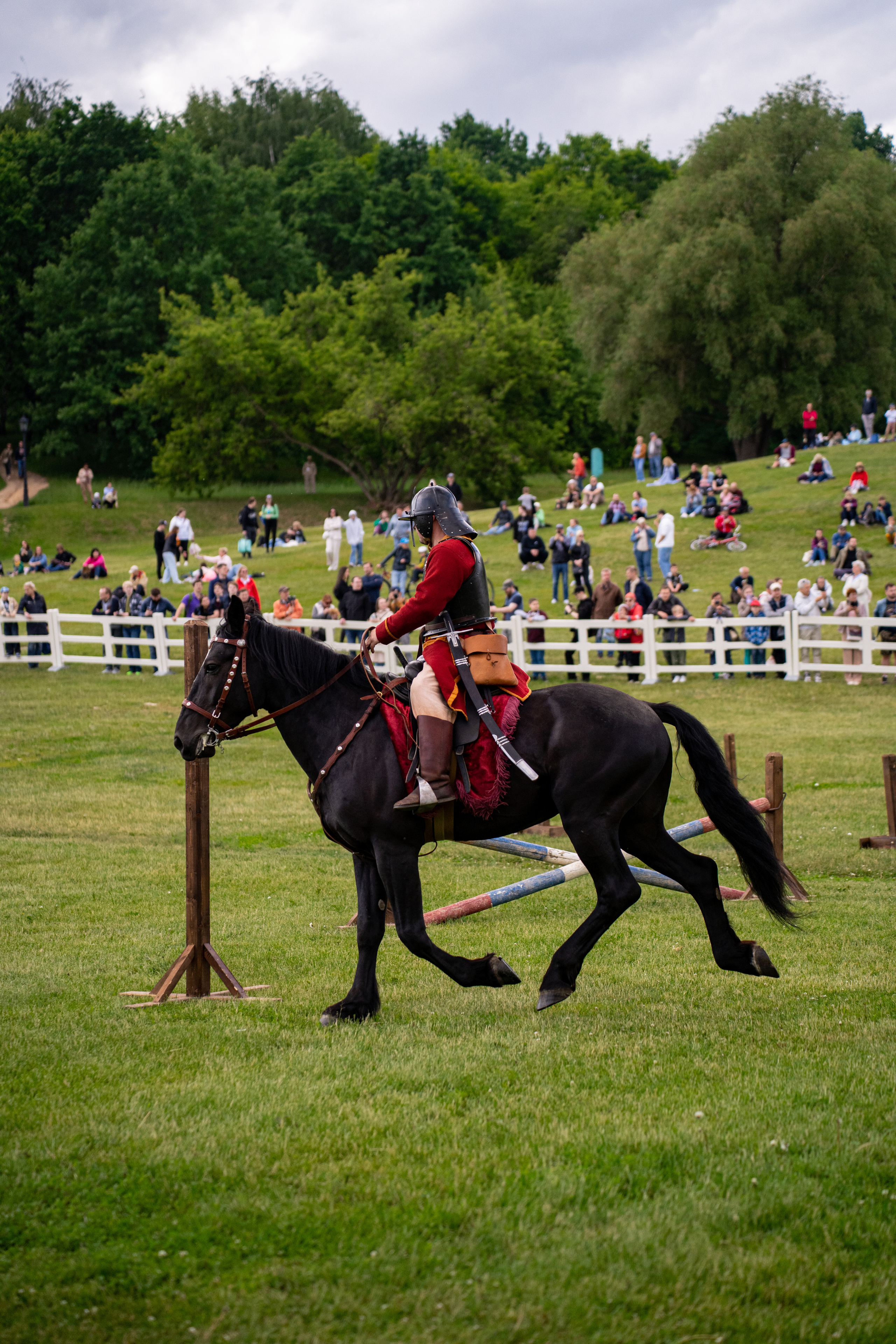 Фотографии фестиваль «Времена и эпохи» 10 июня 2023. Музей-заповедник «Коломенское», фотограф Ксения Насокина. Древняя Русь, Российская Империя, история, исторический фестиваль, реконструкторы, историческая реконструкция, 1654-1667 гг. Русско-польская война, XVII век, Запорожская Сечь, Речь Посполитая, быт царской России, стрелецкий полк, крылатые гусары, пикинёры, реконструкция сражения.