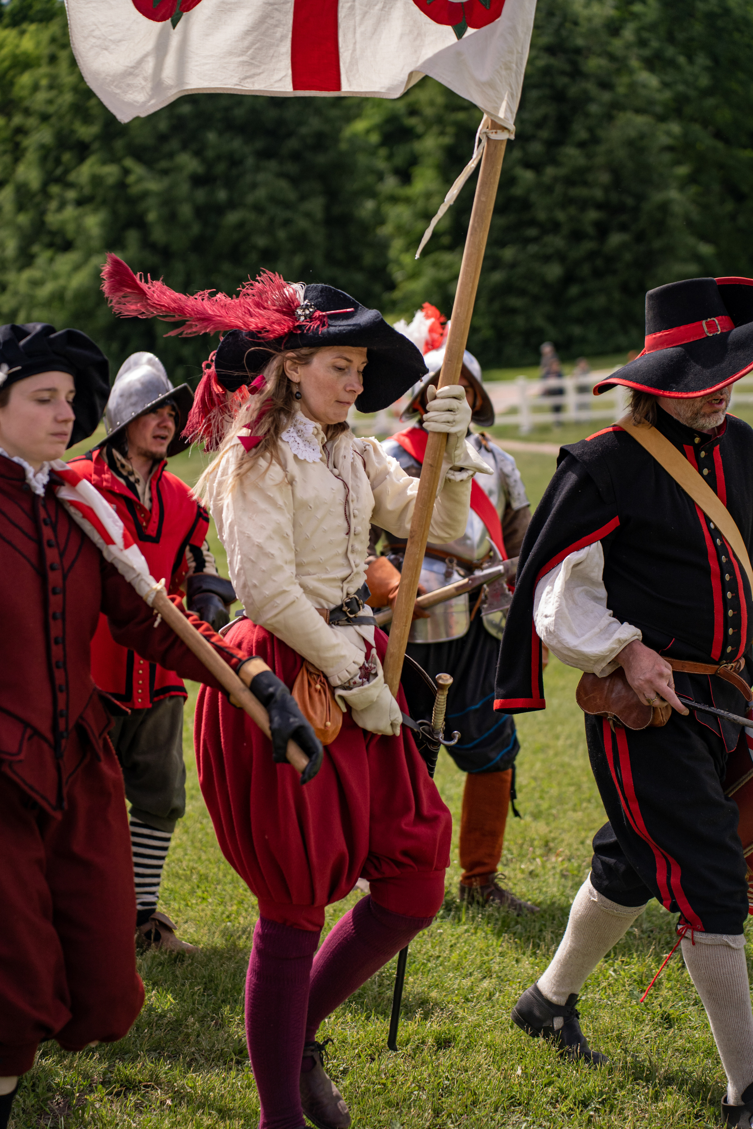Фотографии фестиваль «Времена и эпохи» 10 июня 2023. Музей-заповедник «Коломенское», фотограф Ксения Насокина. Древняя Русь, Российская Империя, история, исторический фестиваль, реконструкторы, историческая реконструкция, 1654-1667 гг. Русско-польская война, XVII век, Запорожская Сечь, Речь Посполитая, быт царской России, стрелецкий полк, крылатые гусары, пикинёры, реконструкция сражения.