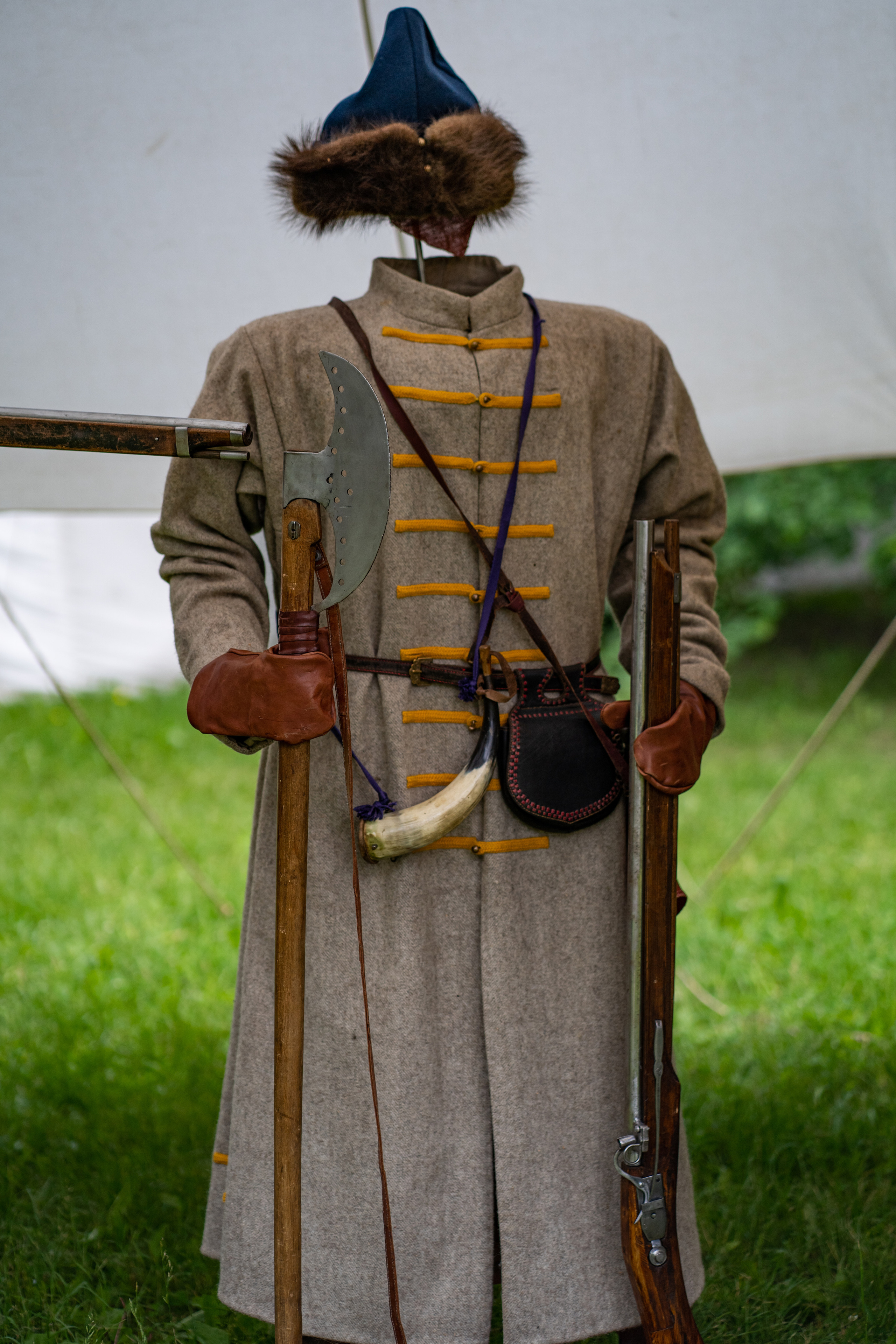 Фотографии фестиваль «Времена и эпохи» 10 июня 2023. Музей-заповедник «Коломенское», фотограф Ксения Насокина. Древняя Русь, Российская Империя, история, исторический фестиваль, реконструкторы, историческая реконструкция, 1654-1667 гг. Русско-польская война, XVII век, Запорожская Сечь, Речь Посполитая, быт царской России, стрелецкий полк, крылатые гусары, пикинёры, реконструкция сражения.