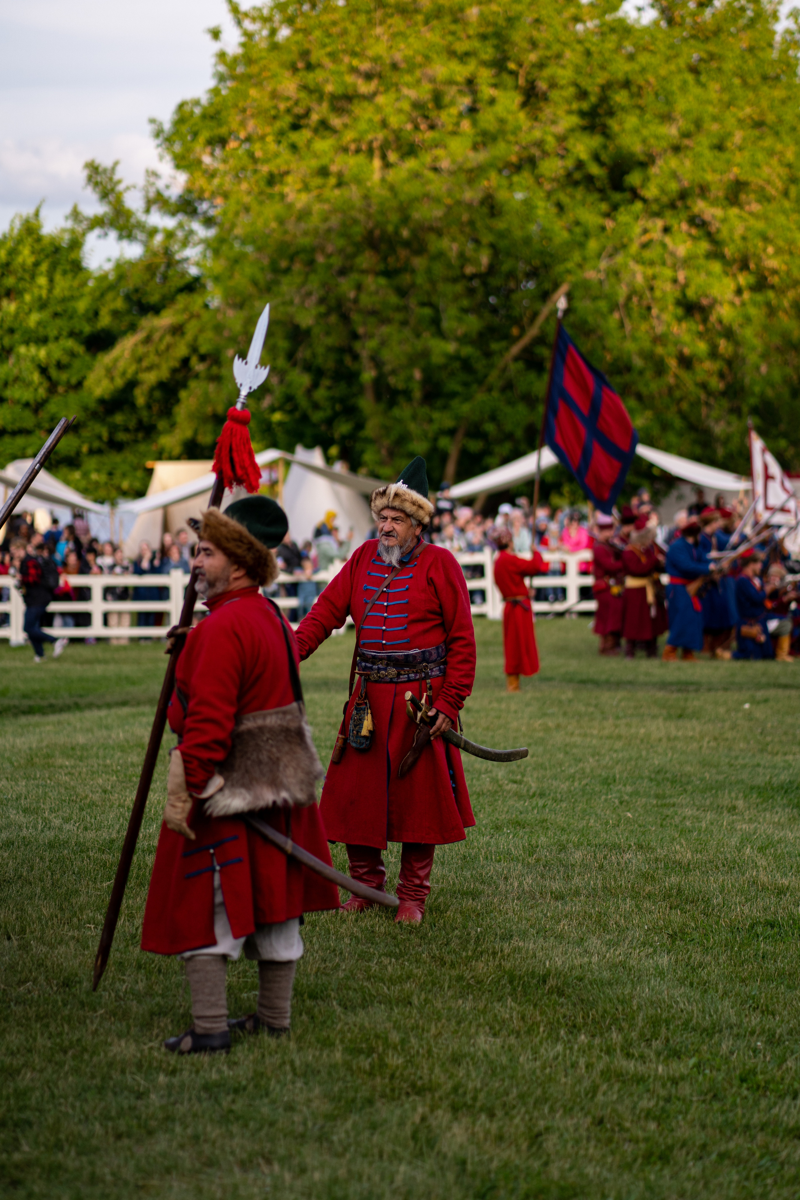 Фотографии фестиваль «Времена и эпохи» 10 июня 2023. Музей-заповедник «Коломенское», фотограф Ксения Насокина. Древняя Русь, Российская Империя, история, исторический фестиваль, реконструкторы, историческая реконструкция, 1654-1667 гг. Русско-польская война, XVII век, Запорожская Сечь, Речь Посполитая, быт царской России, стрелецкий полк, крылатые гусары, пикинёры, реконструкция сражения.