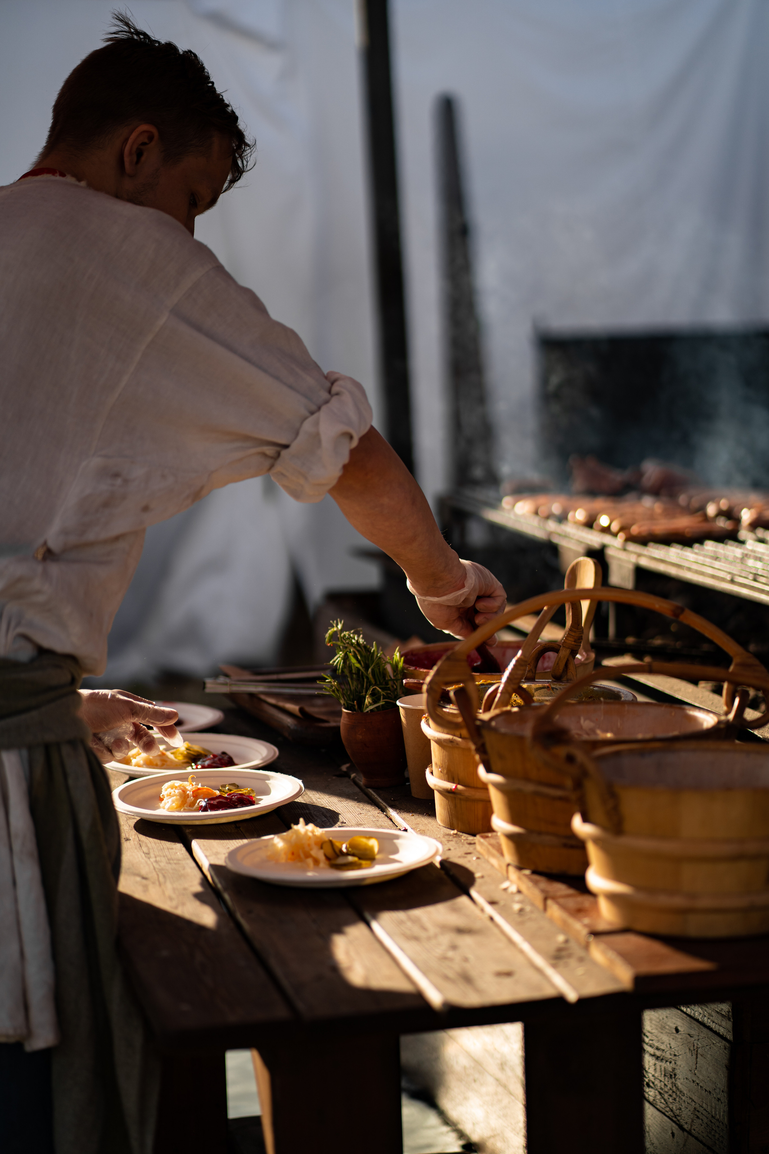 Фотографии фестиваль «Времена и эпохи» 10 июня 2023. Музей-заповедник «Коломенское», фотограф Ксения Насокина. Древняя Русь, Российская Империя, история, исторический фестиваль, реконструкторы, историческая реконструкция, 1654-1667 гг. Русско-польская война, XVII век, Запорожская Сечь, Речь Посполитая, быт царской России, стрелецкий полк, крылатые гусары, пикинёры, реконструкция сражения.