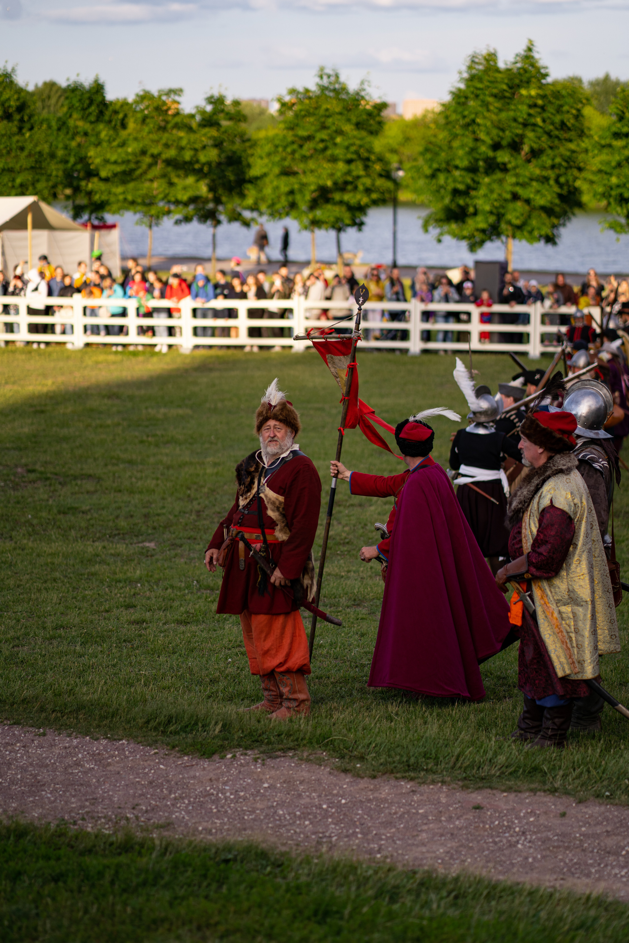 Фотографии фестиваль «Времена и эпохи» 10 июня 2023. Музей-заповедник «Коломенское», фотограф Ксения Насокина. Древняя Русь, Российская Империя, история, исторический фестиваль, реконструкторы, историческая реконструкция, 1654-1667 гг. Русско-польская война, XVII век, Запорожская Сечь, Речь Посполитая, быт царской России, стрелецкий полк, крылатые гусары, пикинёры, реконструкция сражения.