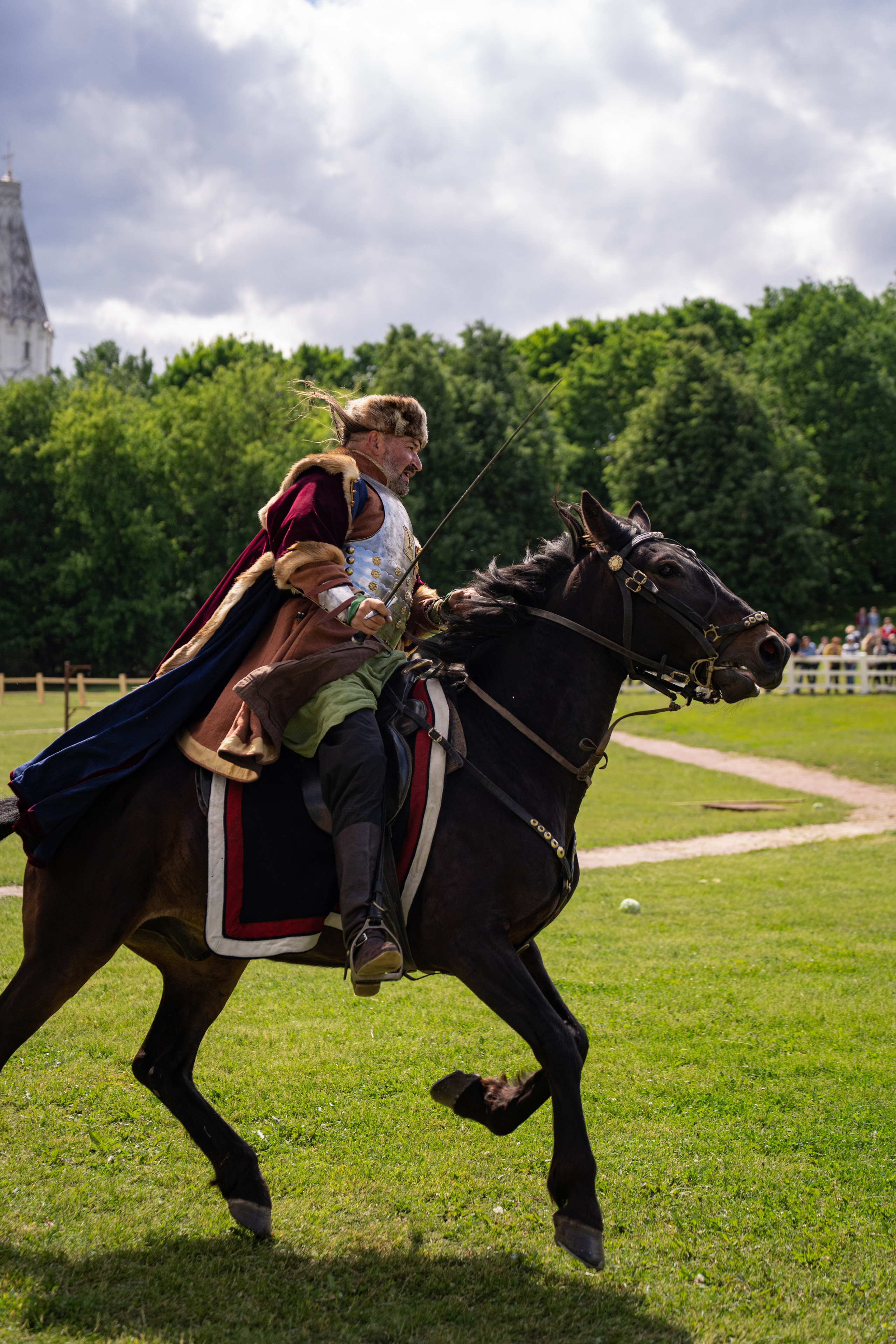 Фотографии фестиваль «Времена и эпохи» 10 июня 2023. Музей-заповедник «Коломенское», фотограф Ксения Насокина. Древняя Русь, Российская Империя, история, исторический фестиваль, реконструкторы, историческая реконструкция, 1654-1667 гг. Русско-польская война, XVII век, Запорожская Сечь, Речь Посполитая, быт царской России, стрелецкий полк, крылатые гусары, пикинёры, реконструкция сражения.
