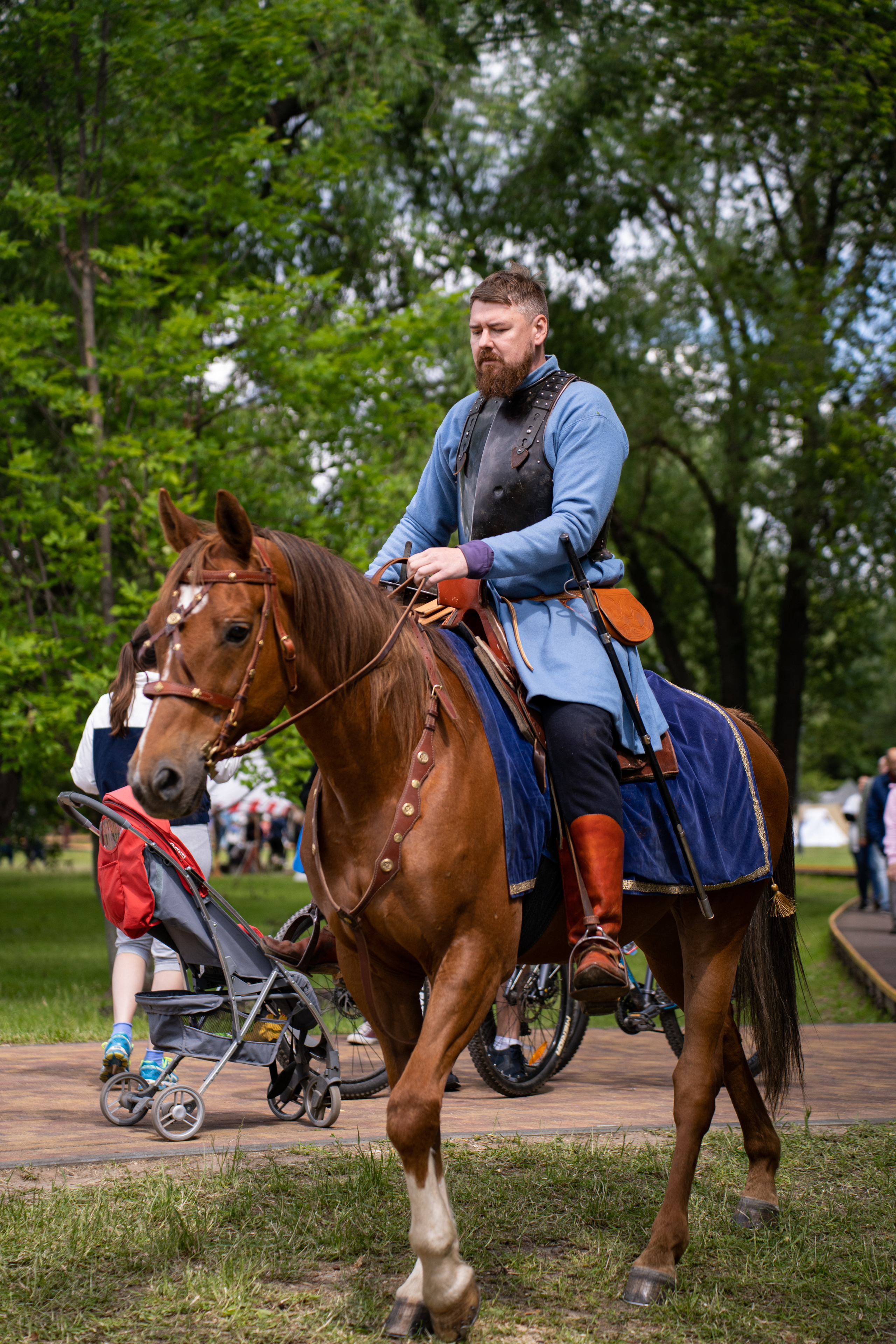 Фотографии фестиваль «Времена и эпохи» 10 июня 2023. Музей-заповедник «Коломенское», фотограф Ксения Насокина. Древняя Русь, Российская Империя, история, исторический фестиваль, реконструкторы, историческая реконструкция, 1654-1667 гг. Русско-польская война, XVII век, Запорожская Сечь, Речь Посполитая, быт царской России, стрелецкий полк, крылатые гусары, пикинёры, реконструкция сражения.