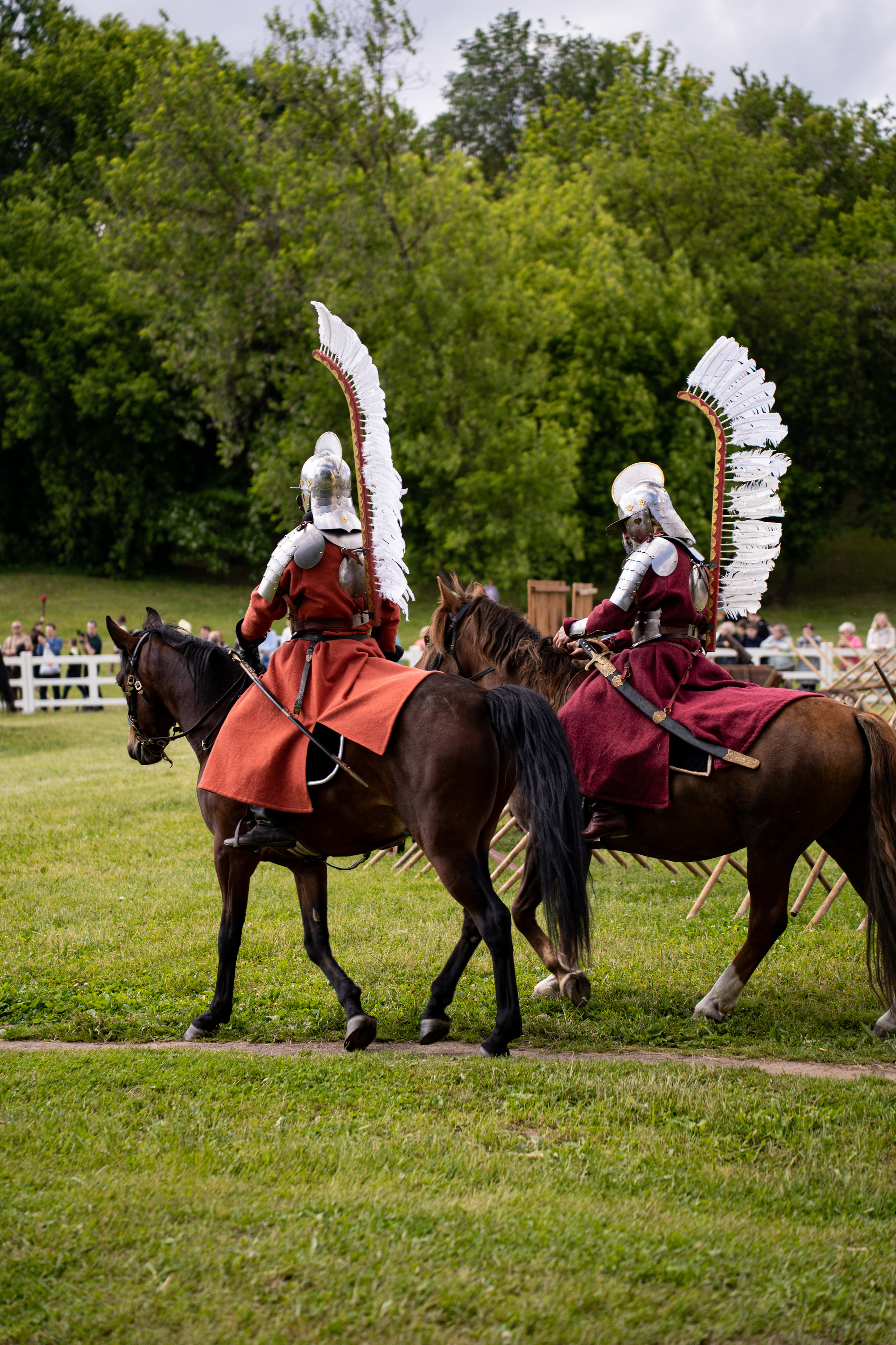 Фотографии фестиваль «Времена и эпохи» 10 июня 2023. Музей-заповедник «Коломенское», фотограф Ксения Насокина. Древняя Русь, Российская Империя, история, исторический фестиваль, реконструкторы, историческая реконструкция, 1654-1667 гг. Русско-польская война, XVII век, Запорожская Сечь, Речь Посполитая, быт царской России, стрелецкий полк, крылатые гусары, пикинёры, реконструкция сражения.