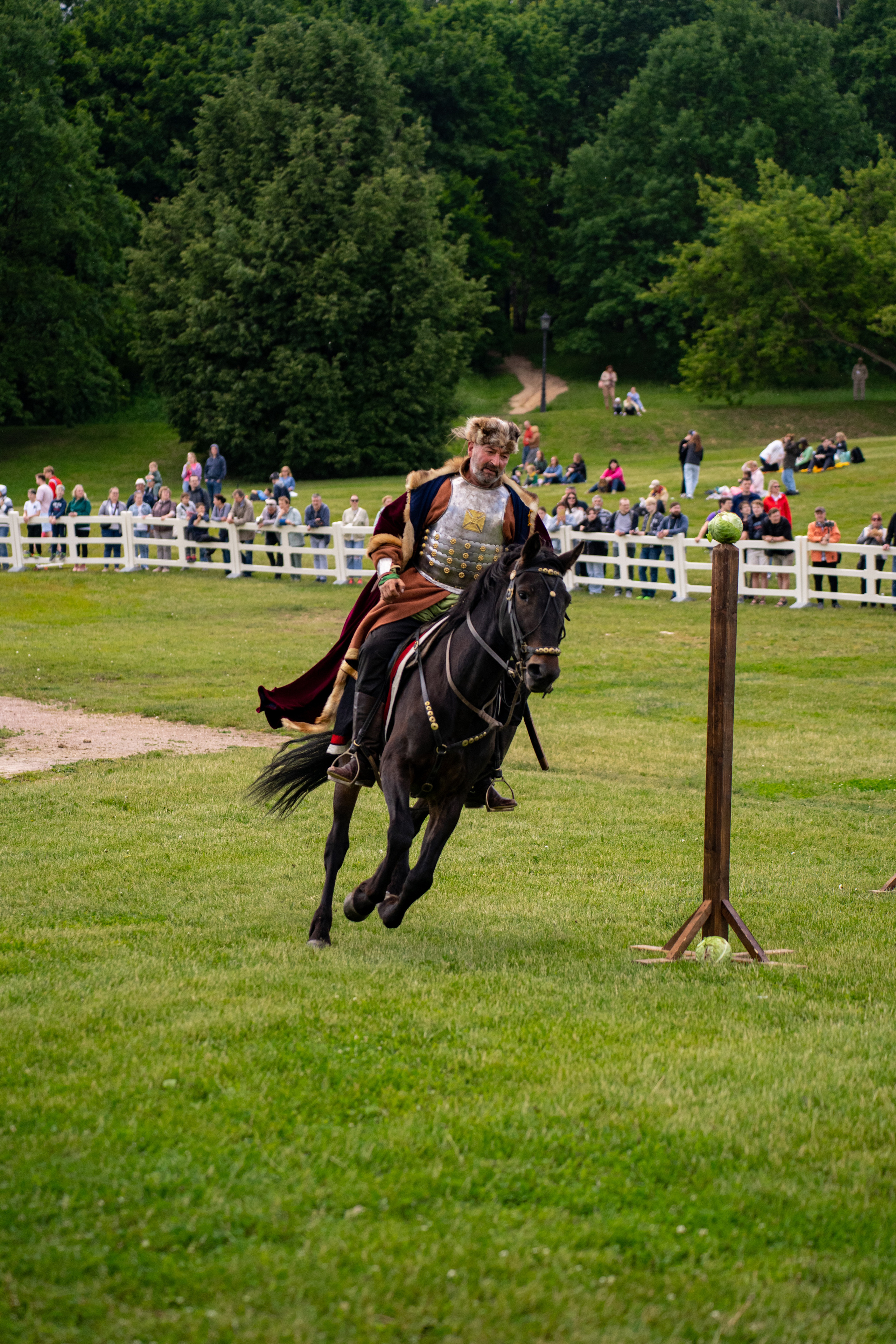 Фотографии фестиваль «Времена и эпохи» 10 июня 2023. Музей-заповедник «Коломенское», фотограф Ксения Насокина. Древняя Русь, Российская Империя, история, исторический фестиваль, реконструкторы, историческая реконструкция, 1654-1667 гг. Русско-польская война, XVII век, Запорожская Сечь, Речь Посполитая, быт царской России, стрелецкий полк, крылатые гусары, пикинёры, реконструкция сражения.
