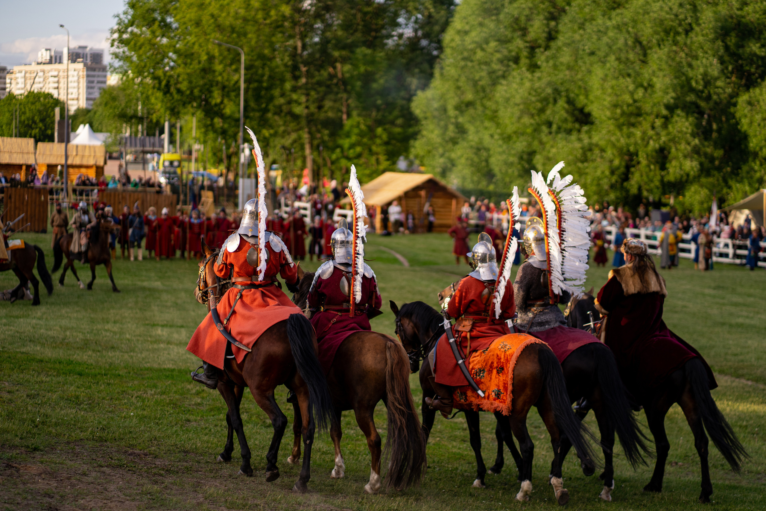 Фотографии фестиваль «Времена и эпохи» 10 июня 2023. Музей-заповедник «Коломенское», фотограф Ксения Насокина. Древняя Русь, Российская Империя, история, исторический фестиваль, реконструкторы, историческая реконструкция, 1654-1667 гг. Русско-польская война, XVII век, Запорожская Сечь, Речь Посполитая, быт царской России, стрелецкий полк, крылатые гусары, пикинёры, реконструкция сражения.