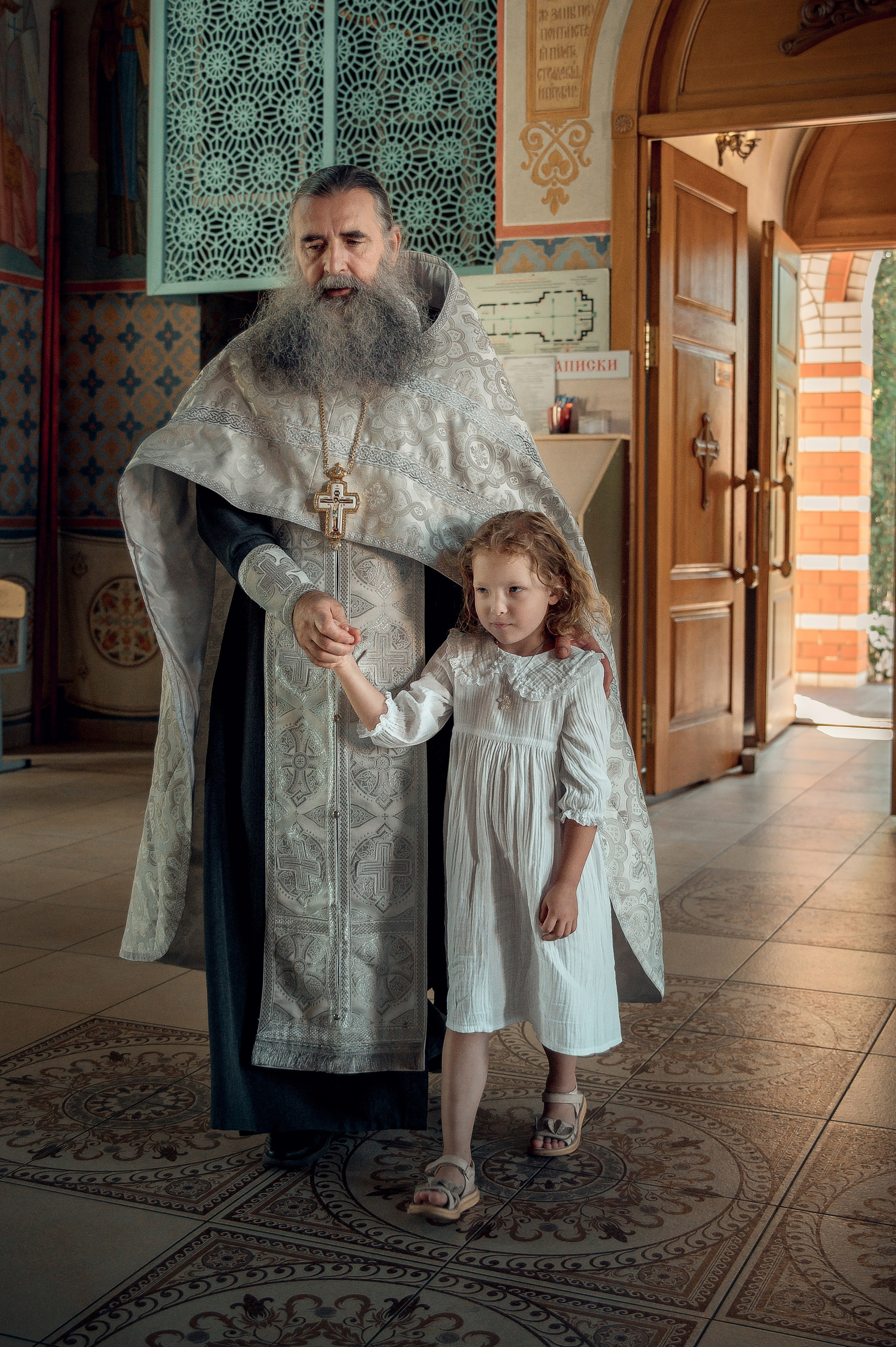 Таинство Крещения Арины, Церковь Всех Святых в Земле Российской г. Волгоград. Церковный, семейный и репортажный фотограф Волгоград, Волжский