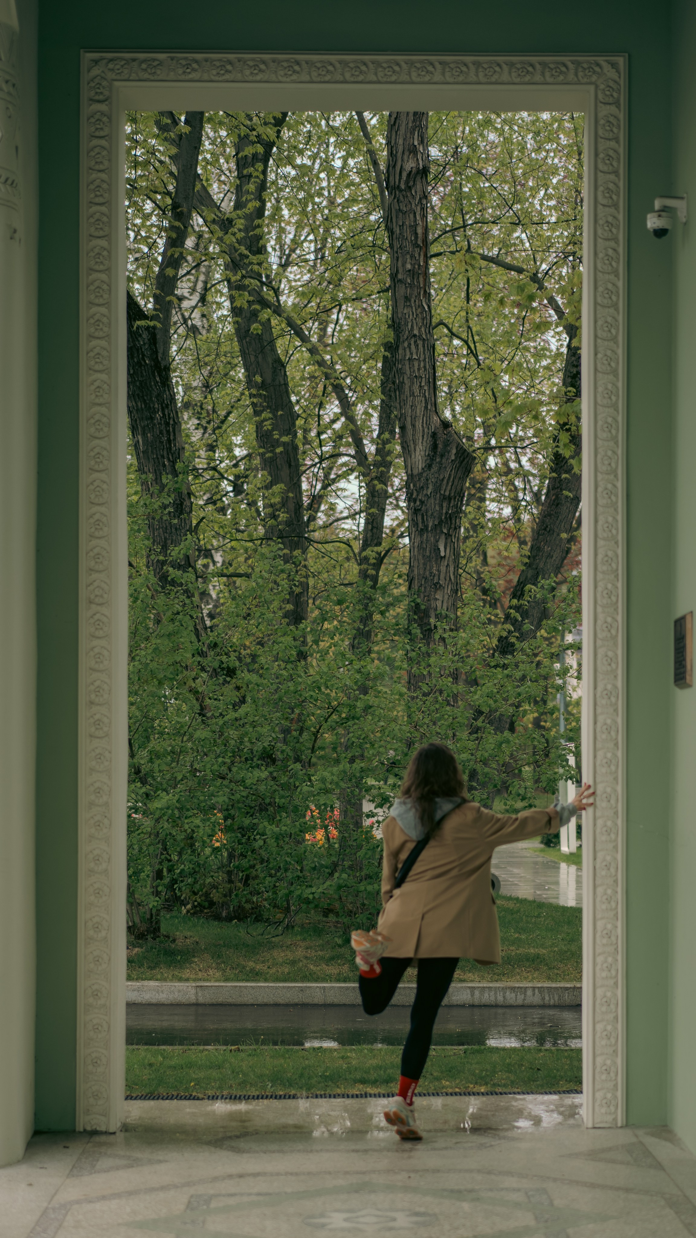 You won't catch me '25. MadGoose — Street photographer