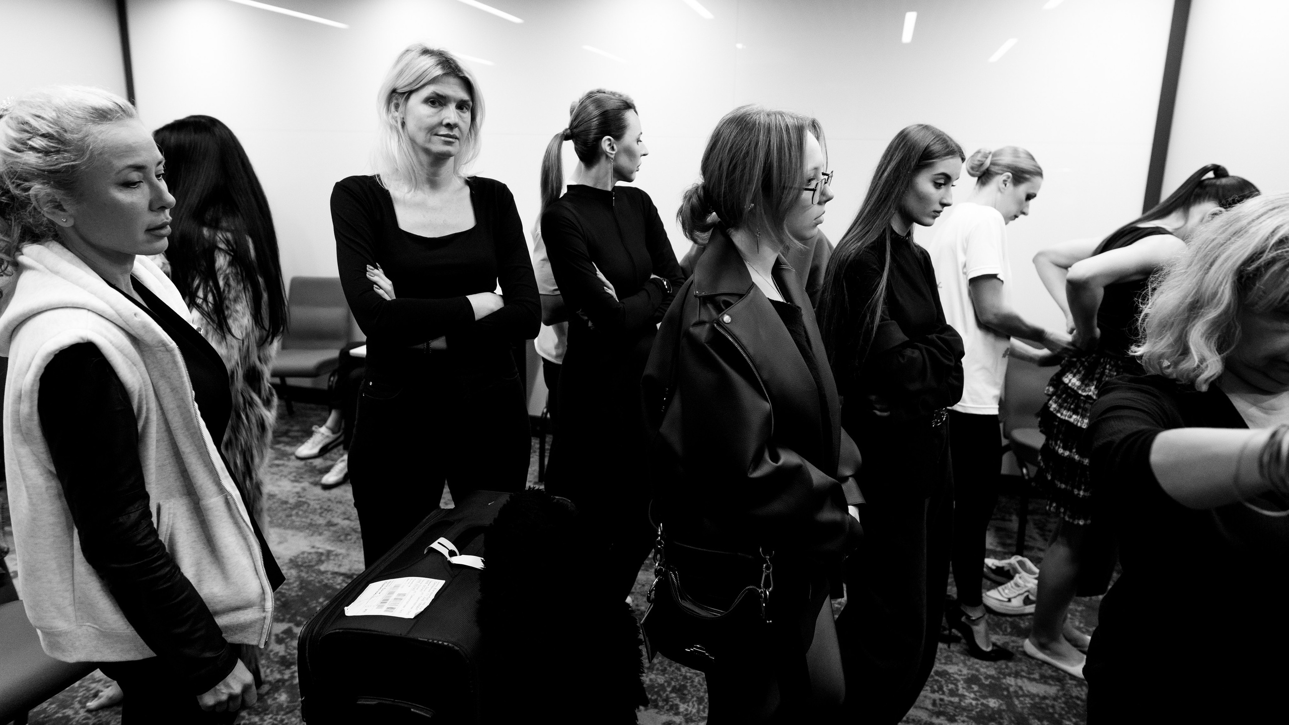 Petr Levenpol_Backstage_Rostov Fashion Show 2025. Фотограф в Ростов-на-Дону Виктория Савчук