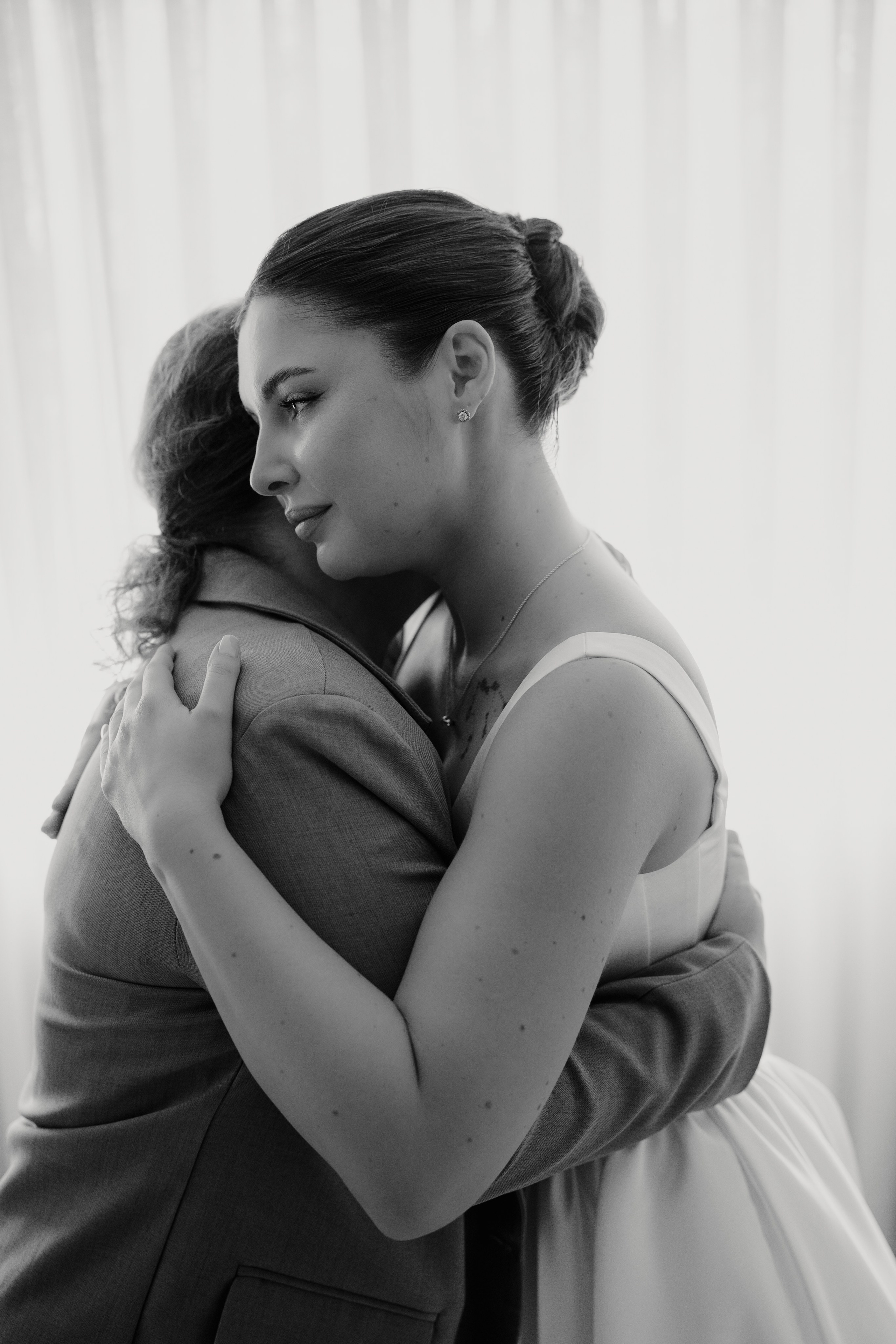 Once in October. Wedding & Documentary Photographer based in Nuremberg — available across Europe & Turkey | Vitalii Nasonov