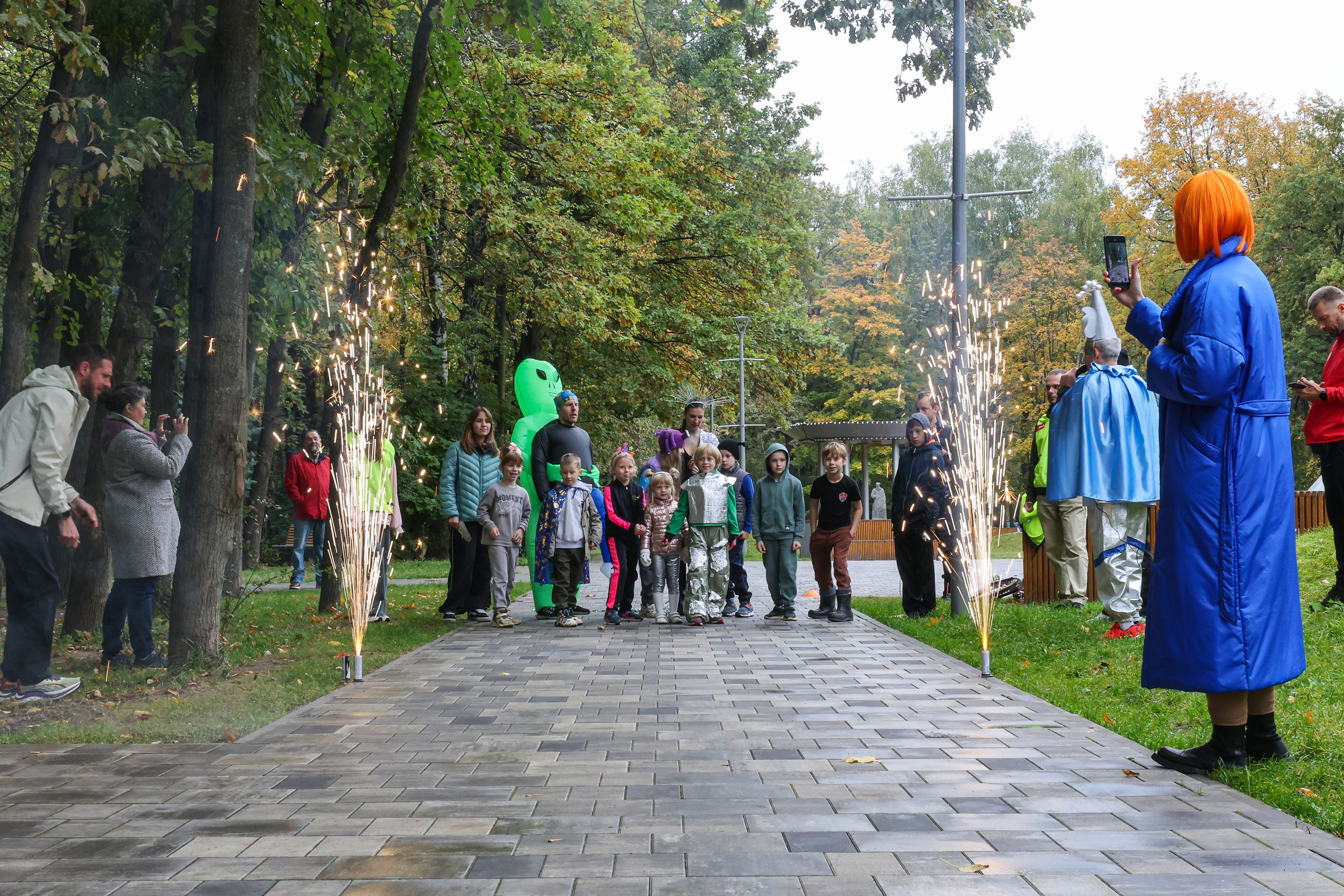 День рождения 5 вёрст Химки, 27.09.25. Фотограф Сергей Ловкий
