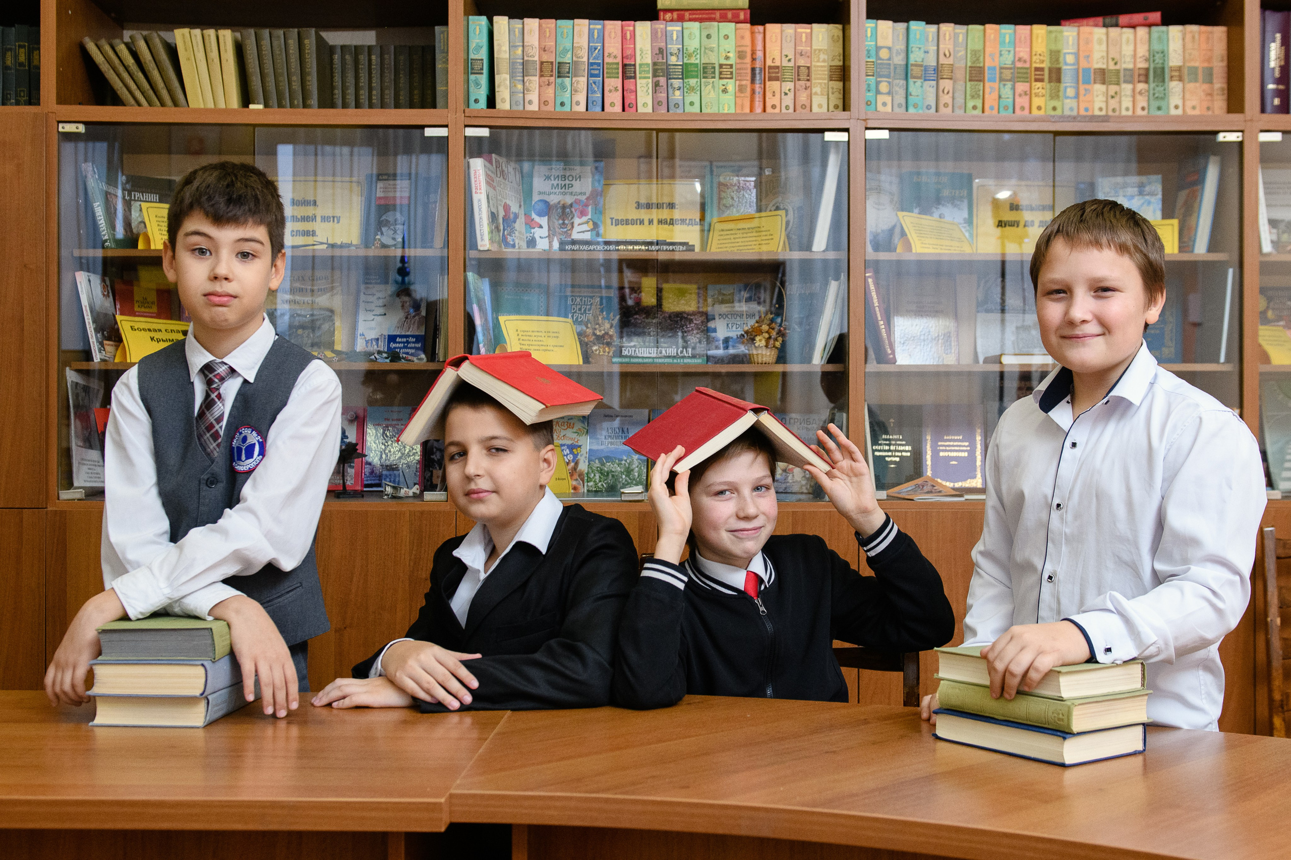 Выпускники 4 класса. Фотограф Ирина Сахарчук Выпускные альбомы для детского сада и школы