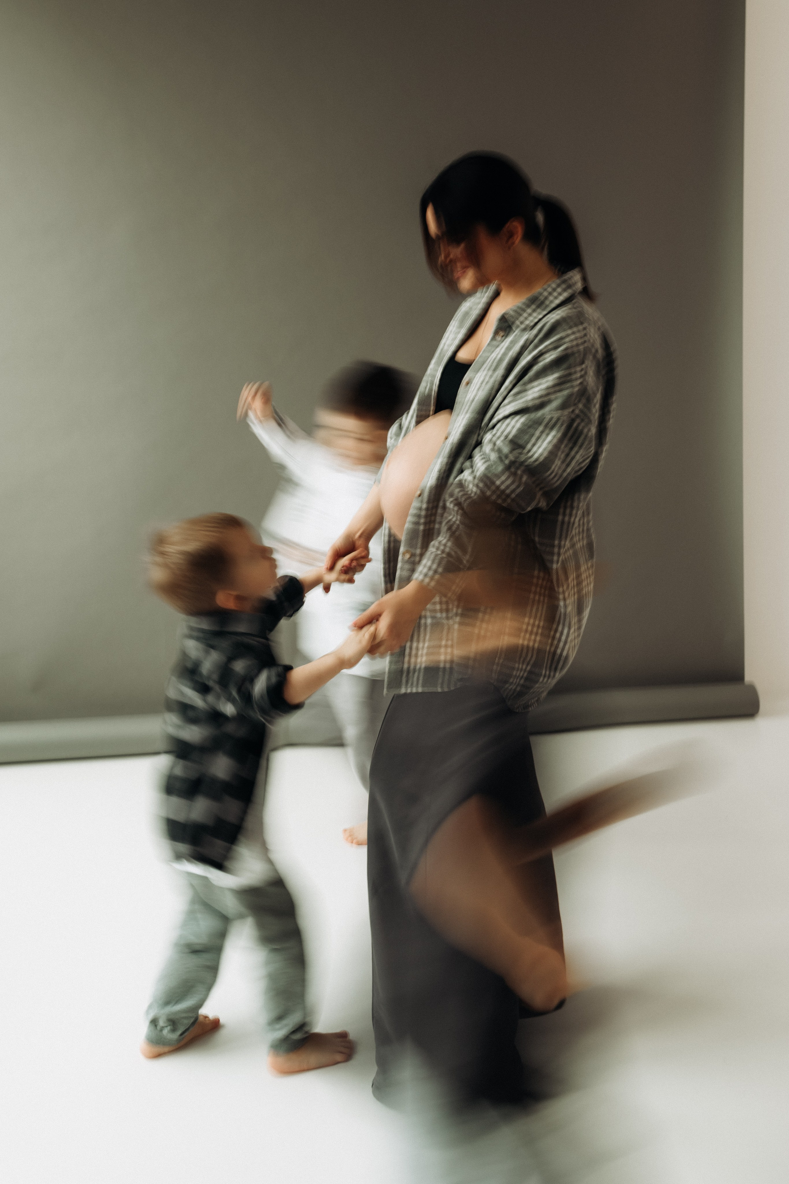 В ОЖИДАНИИ /СТУДИЯ/. Семейный фотограф из Екатеринбурга Катя Маруневич