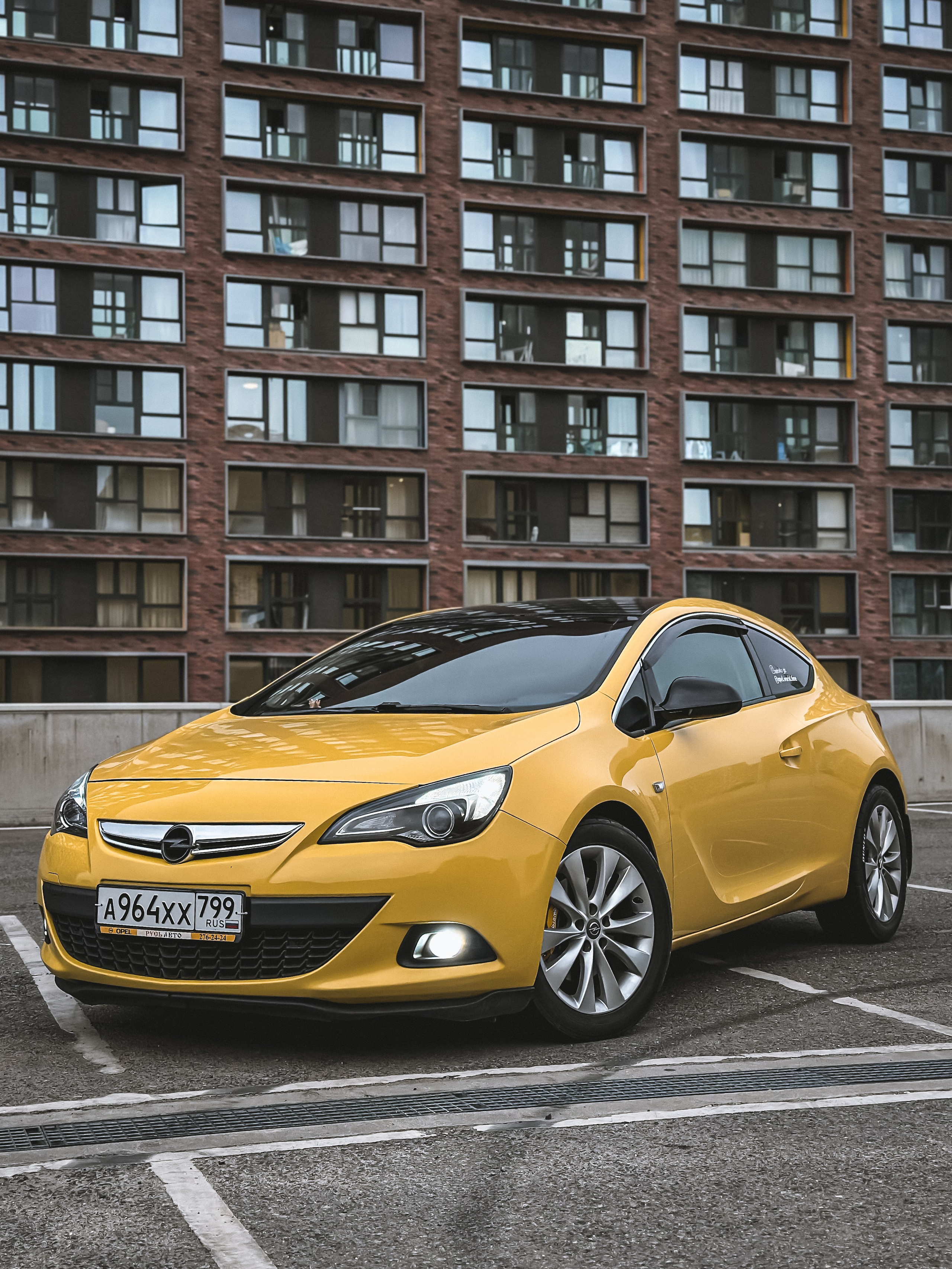 Короткая фотосессия. Opel Astra. Ирина Санрайз — Автомобильный фотограф в Москве