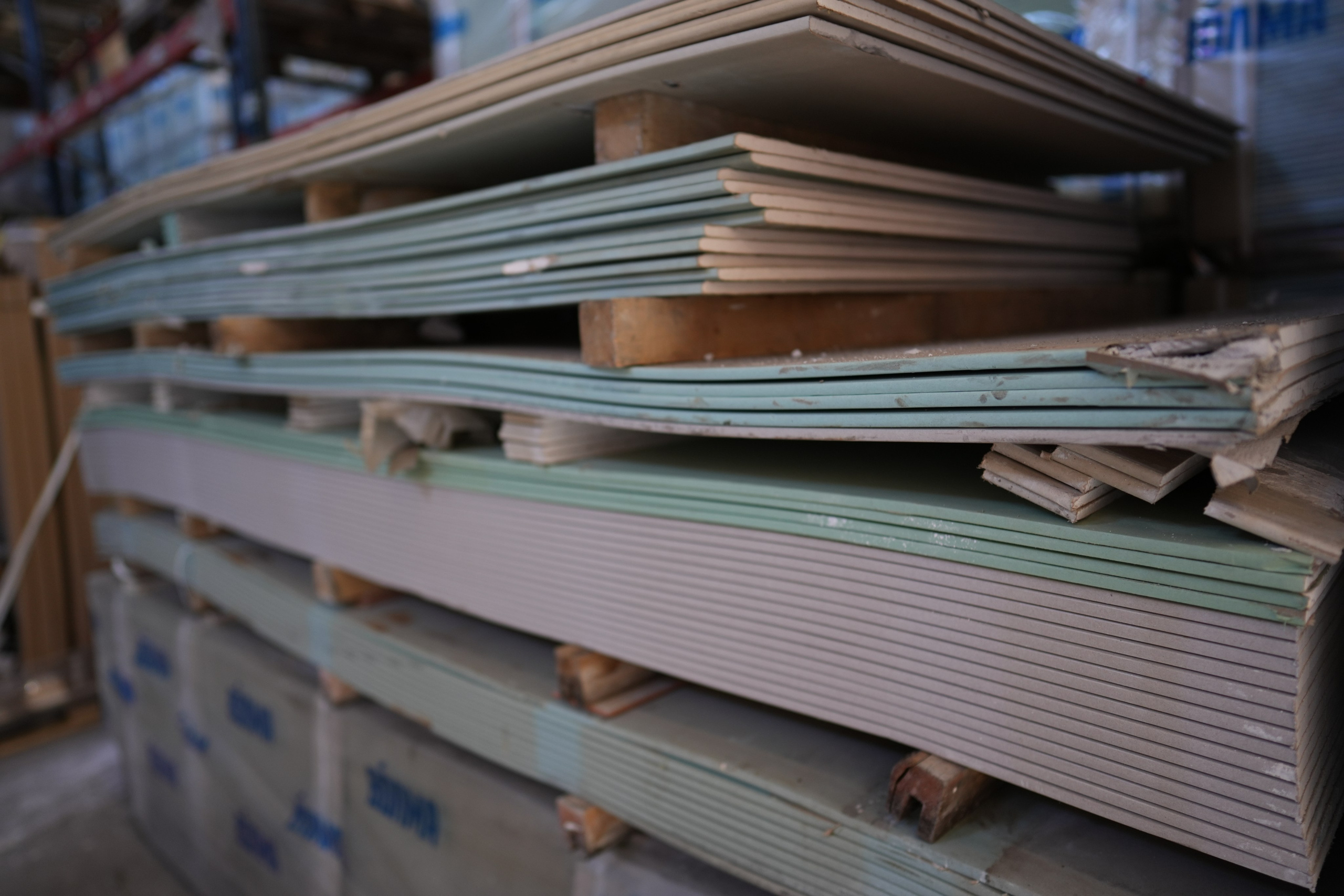 Гипсокартон и профиль. Строительный магазин низких цен Экономкин