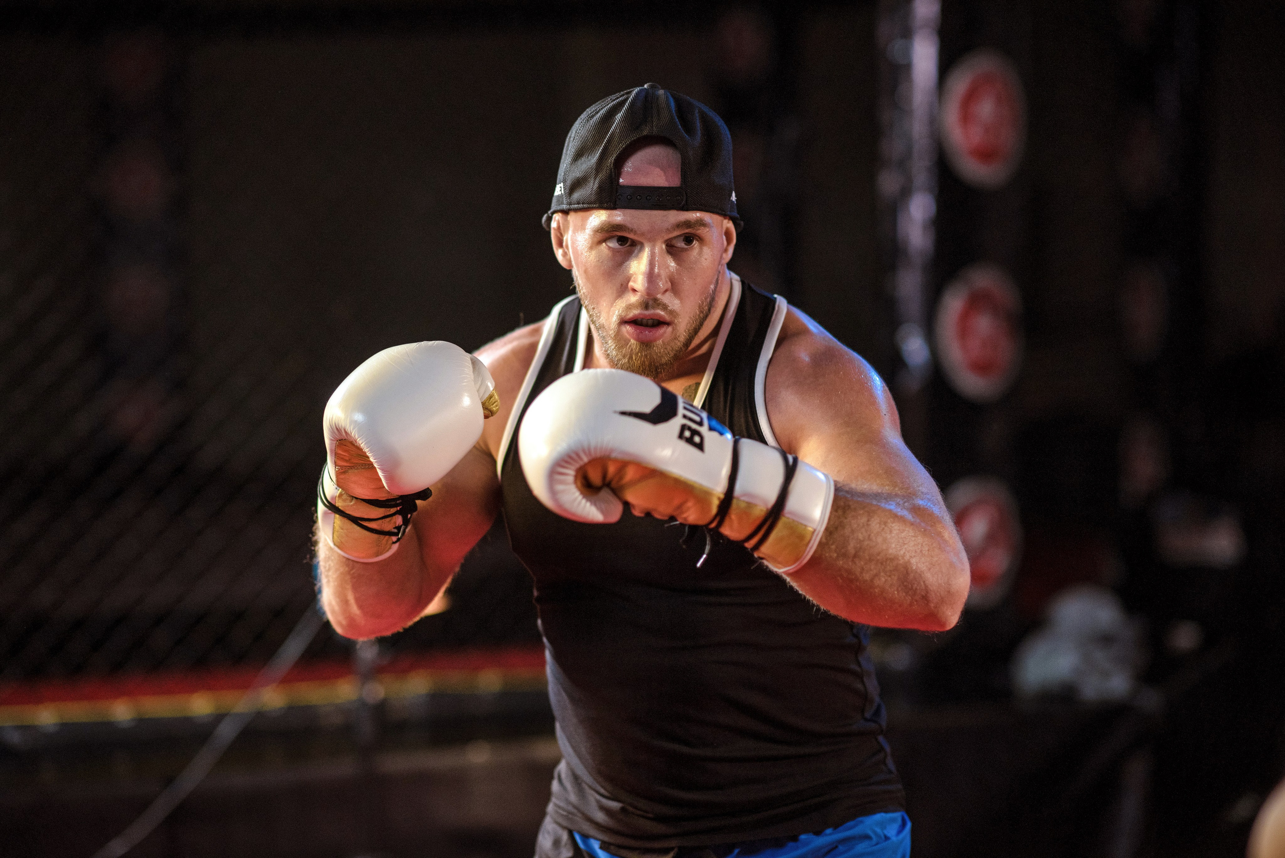 Спорт. Елена Северина фотограф, Алматы: репортаж (спорт, концерты, конференции), предметная и фуд-съёмка, портреты, каталоги, фэшн, ретушь