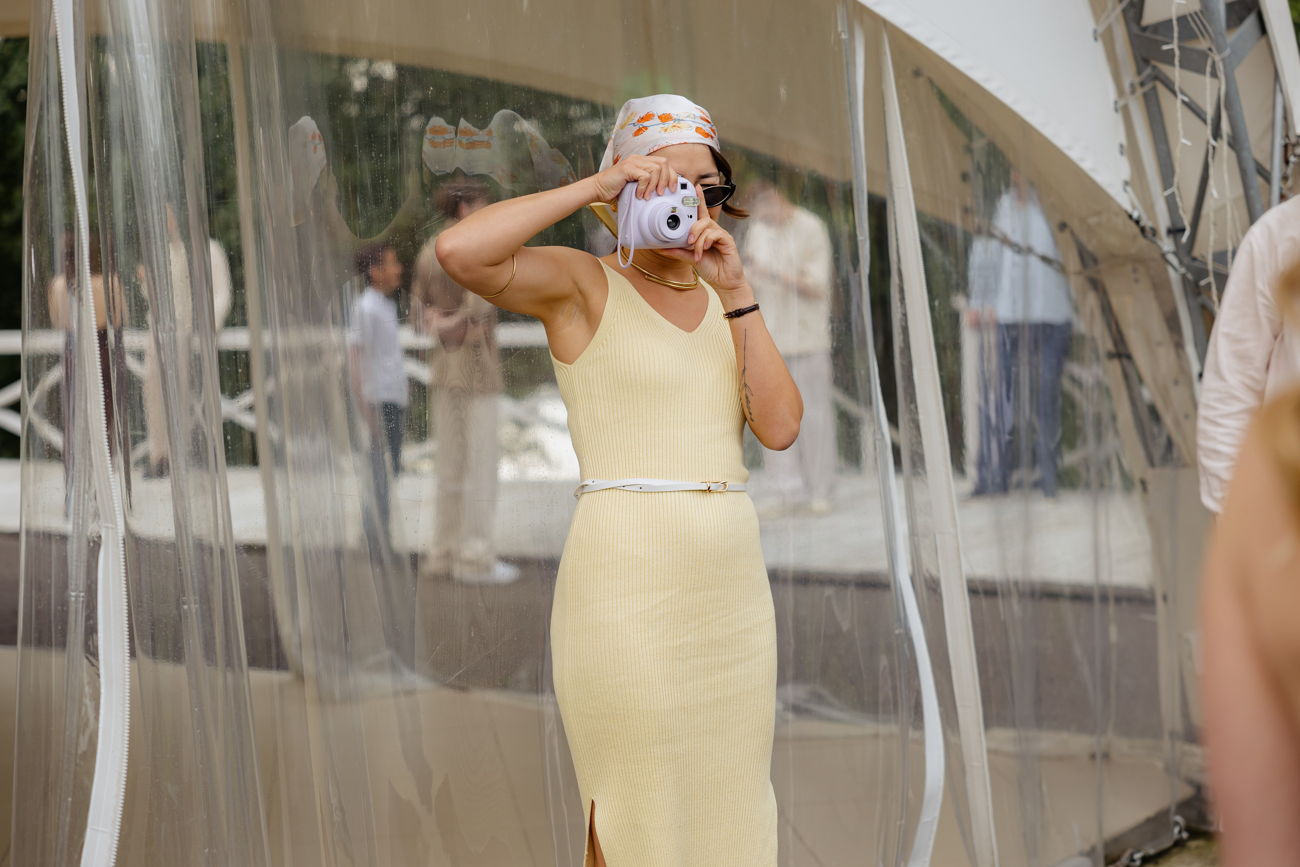 Июньская свадьба на берегу реки. Фотограф Сергей Ртищев в Москве и РФ