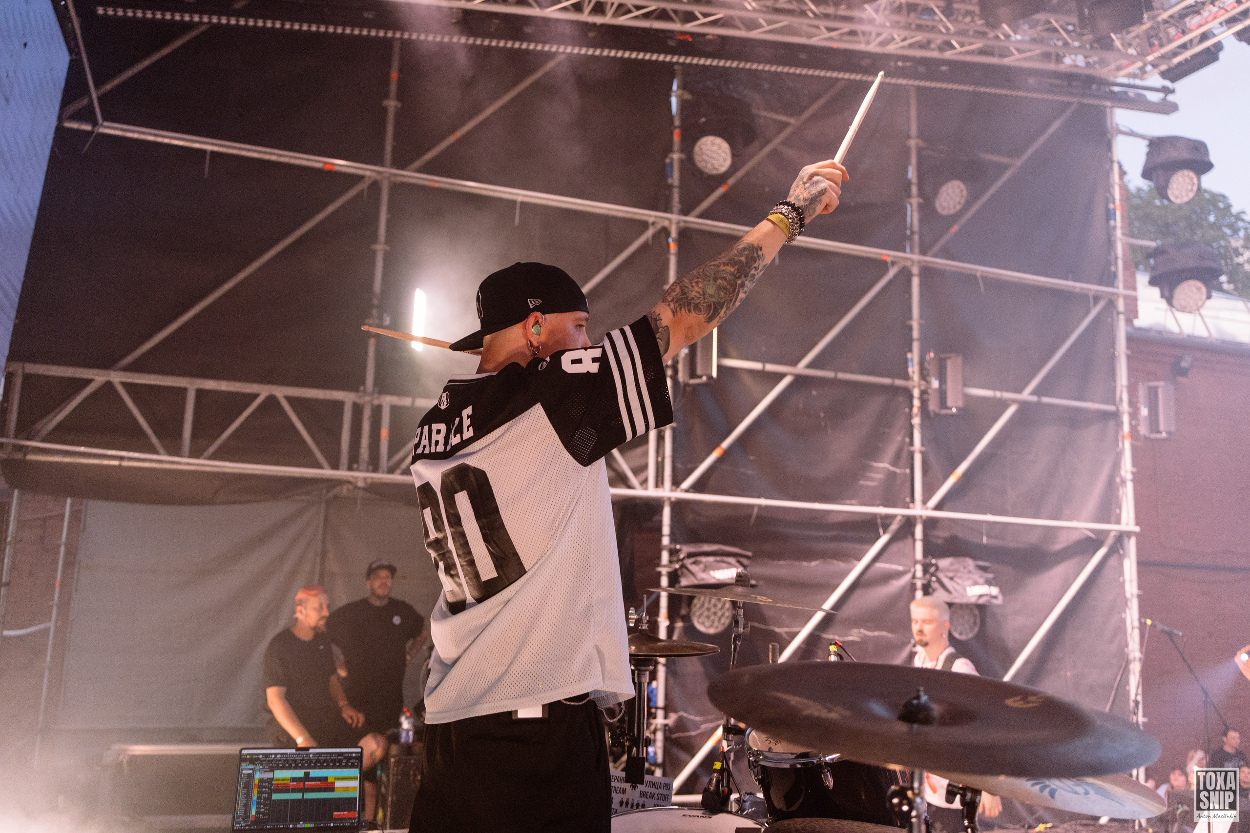 Концерт группы СЛОТ / ОЛДСКУЛЫ СВЕЛО в Москве. Toxasnip Photo | Anton Maslenkin