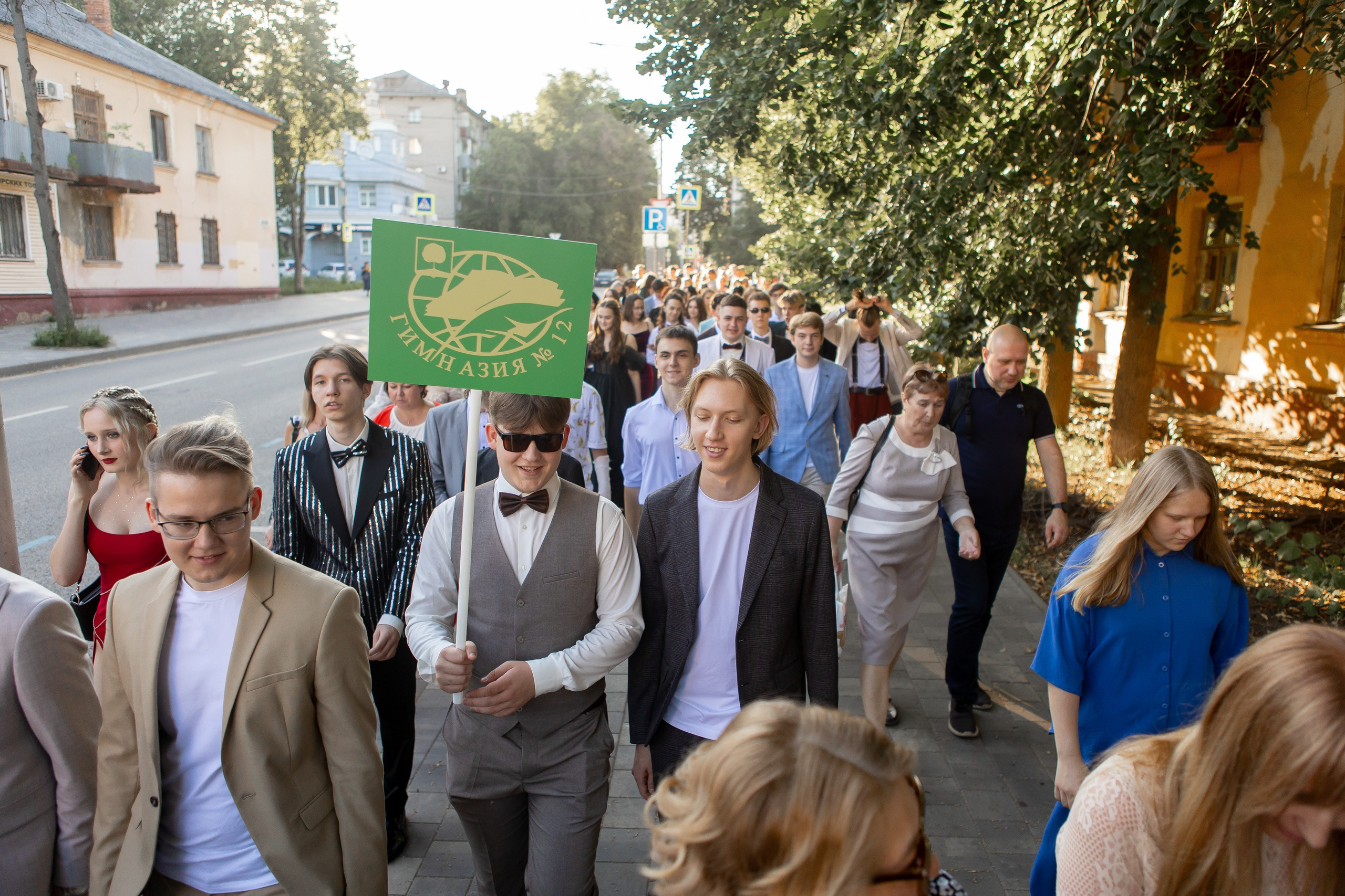Выпускной Гимназия 12 2024 г. Свадебный и портретный Фотограф в Липецке Дмитрий Котюков