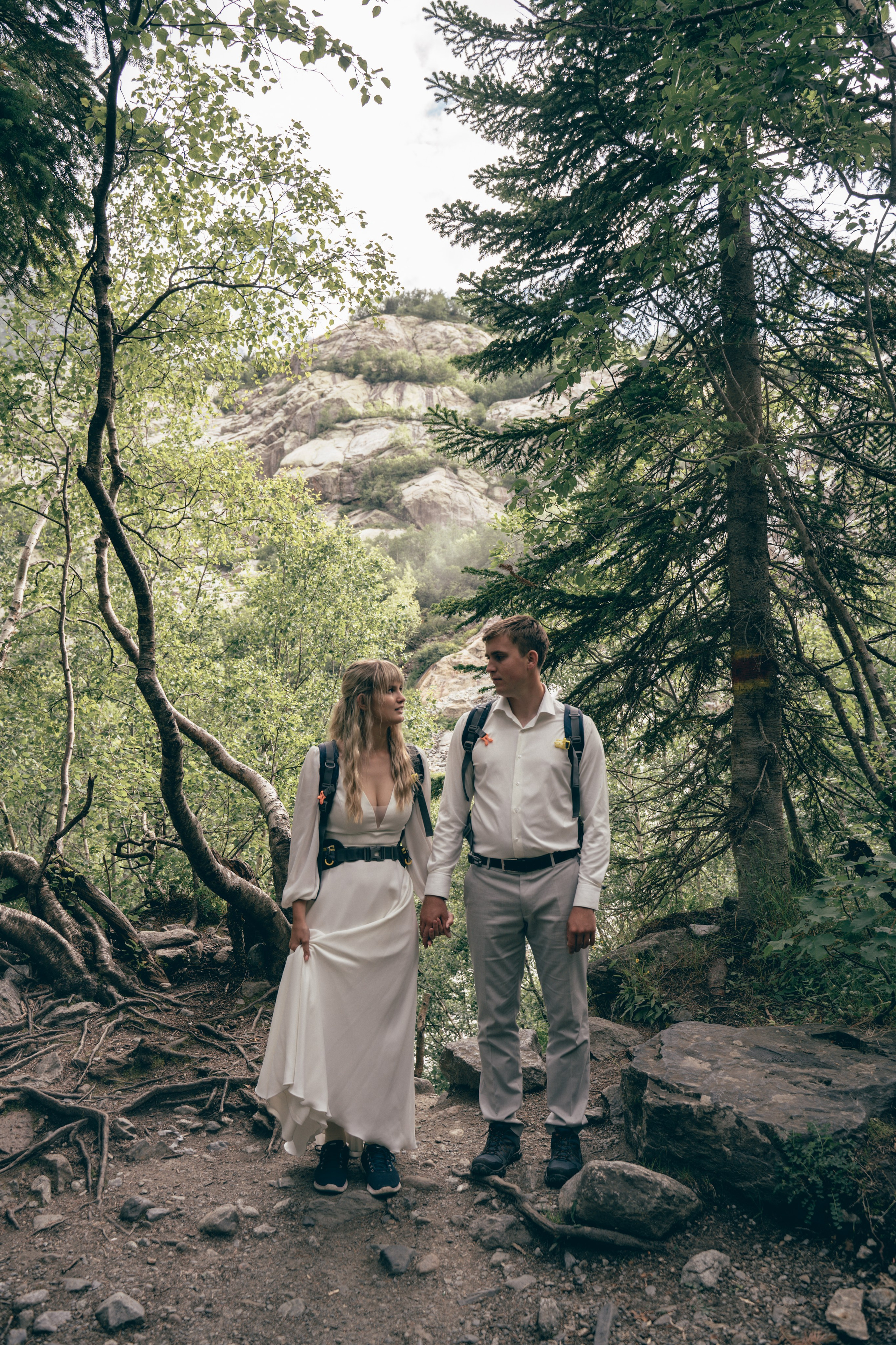 Свадебный фотограф КМВ Пятигорск, Железноводск, Ессентуки, Кисловодск Архыз Домбай Горы Фотосессия. Фотограф КМВ|ГОРЫ Пятигорск Железноводск Ессентуки Кисловодск Домбай Архыз Эльбрус