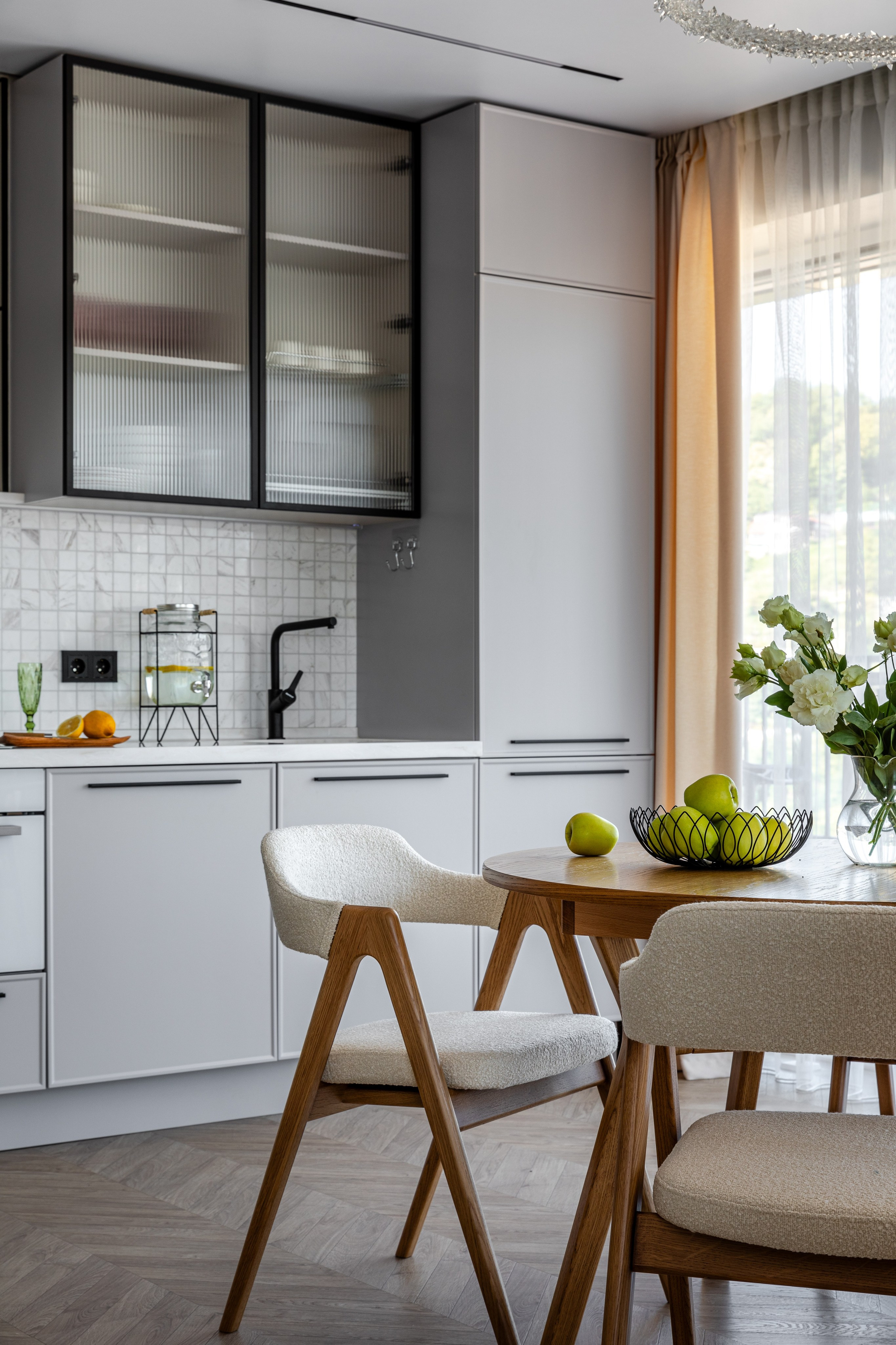 Дизайн проект Юлии Хаметовой @khametova_julia квартира в ЖК "Каравелла Португалии". Интерьерный фотограф в Сочи Владислав Нагин