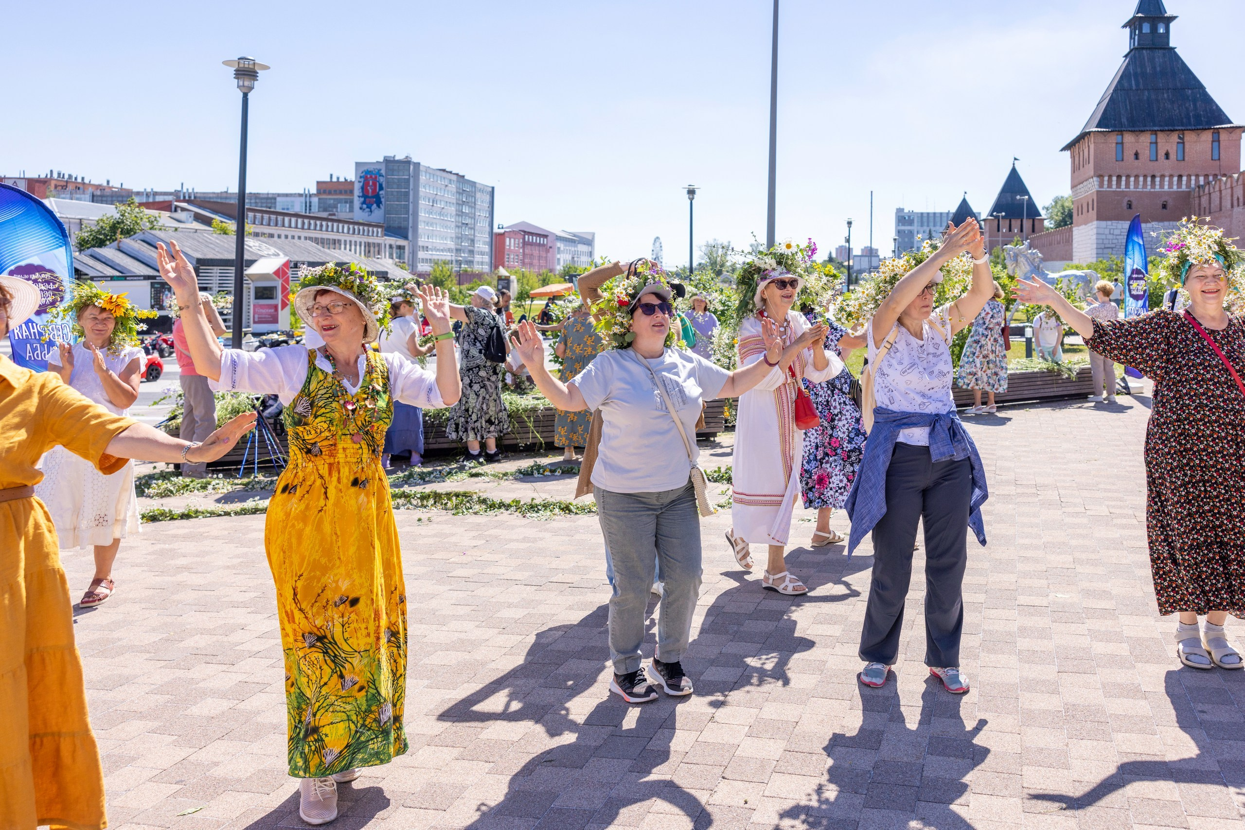Фестиваль «Ромашковый хоровод». Северная ходьба. Фотограф в Туле Крупский АнДРей. Фотостудия «КАДР71» в Туле