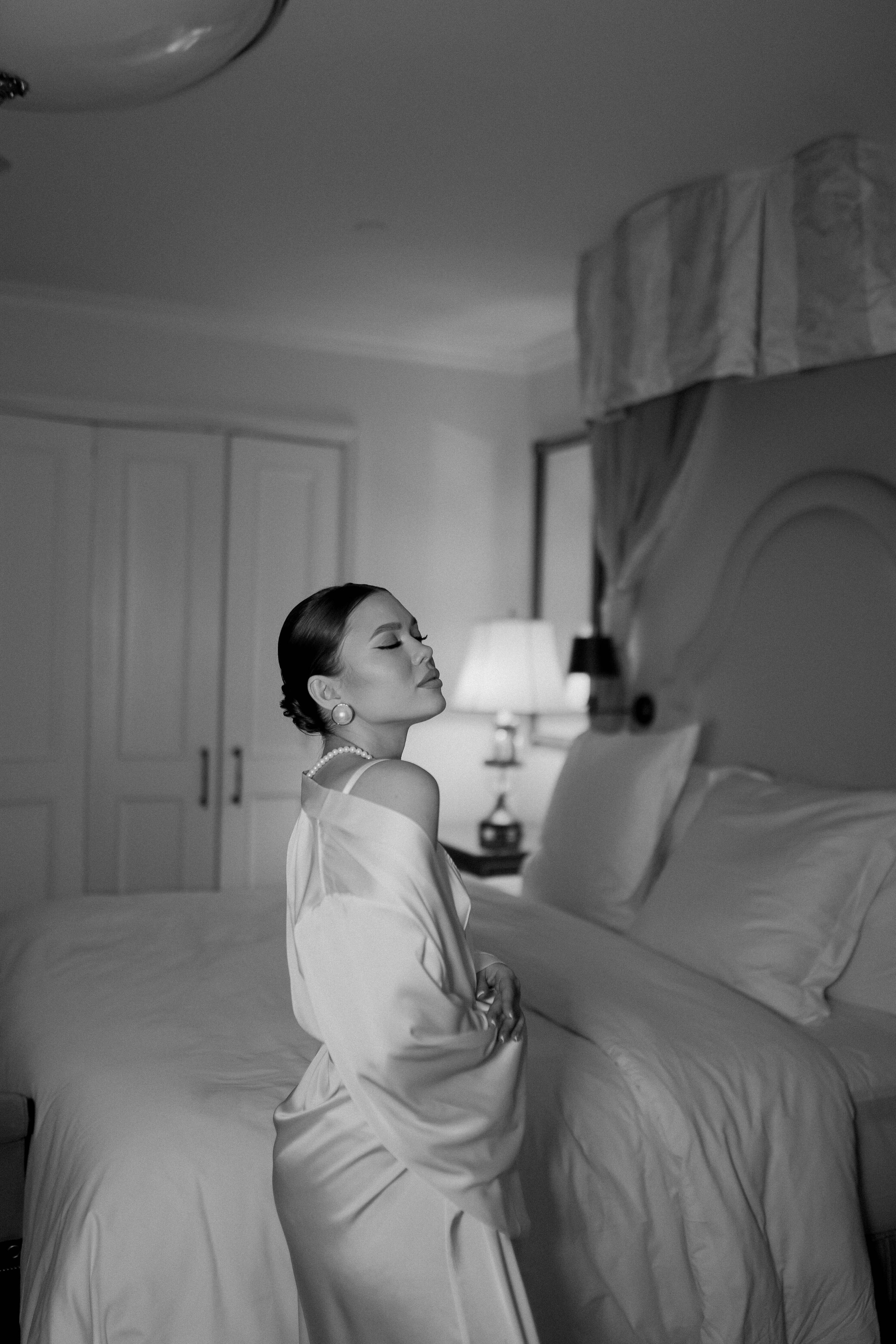 ···. Свадебный фотограф в Санкт-Петербурге Александра Чукавина