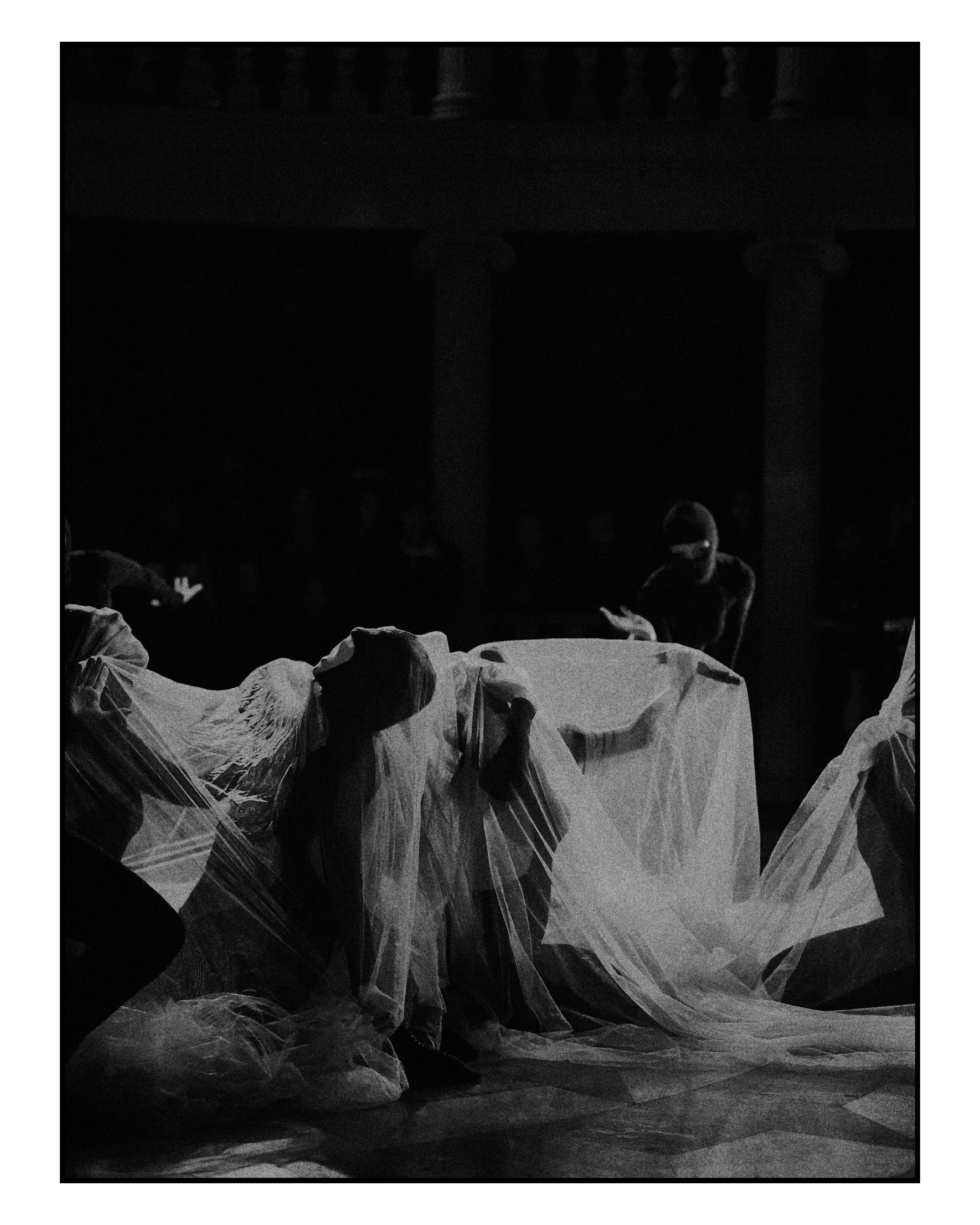 Villa Arte. Фэшн-фотография и портреты в Владивостоке. Превращаю съёмку в повествование — создаю образы с сюжетом, которые остаются в памяти