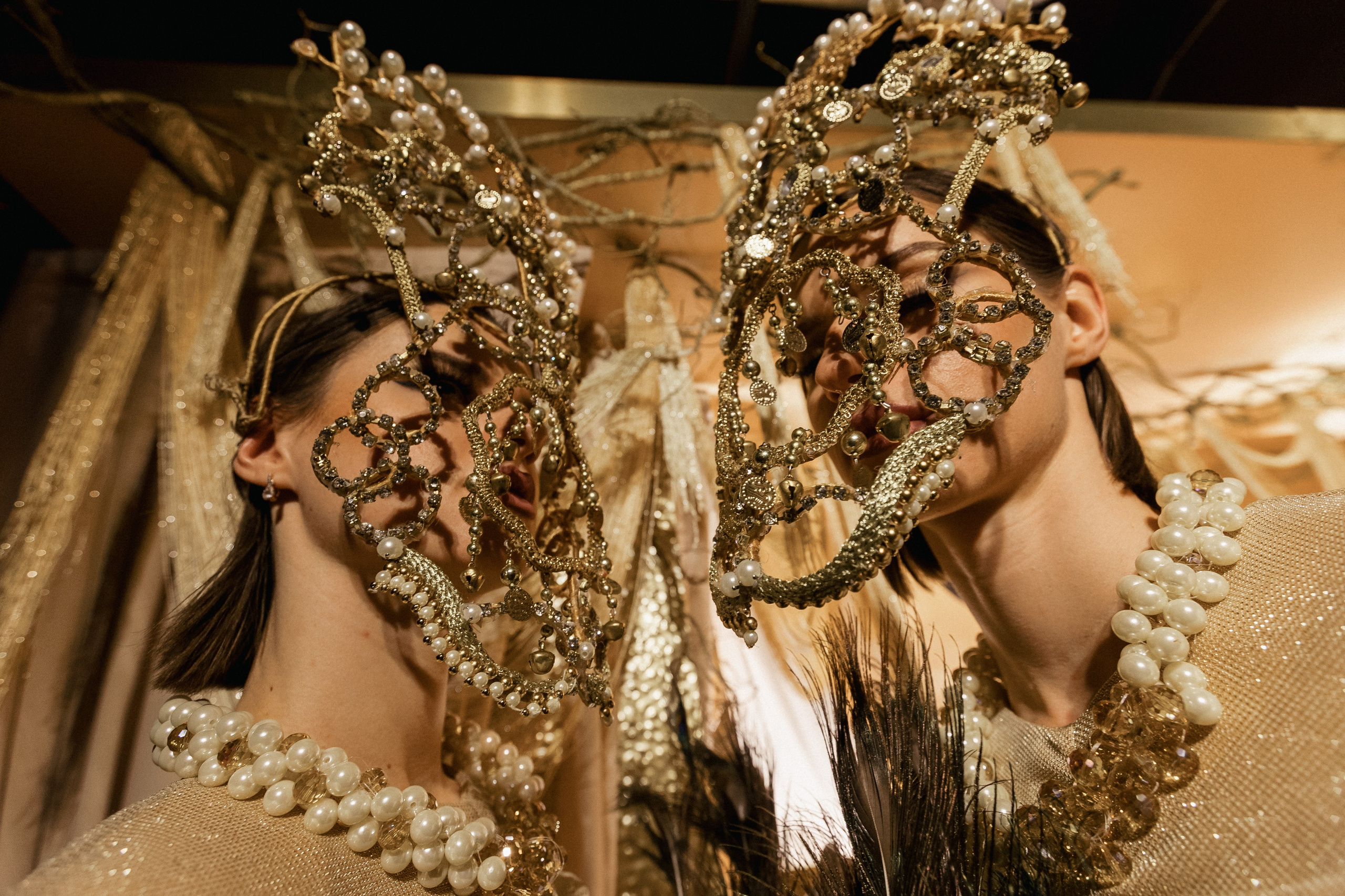 ILLEGAL FRIENDS — MIRAGE [PART I]. СВОИ. ФОТООТЧЕТЫ-СОБЫТИЯ-МЕСТА