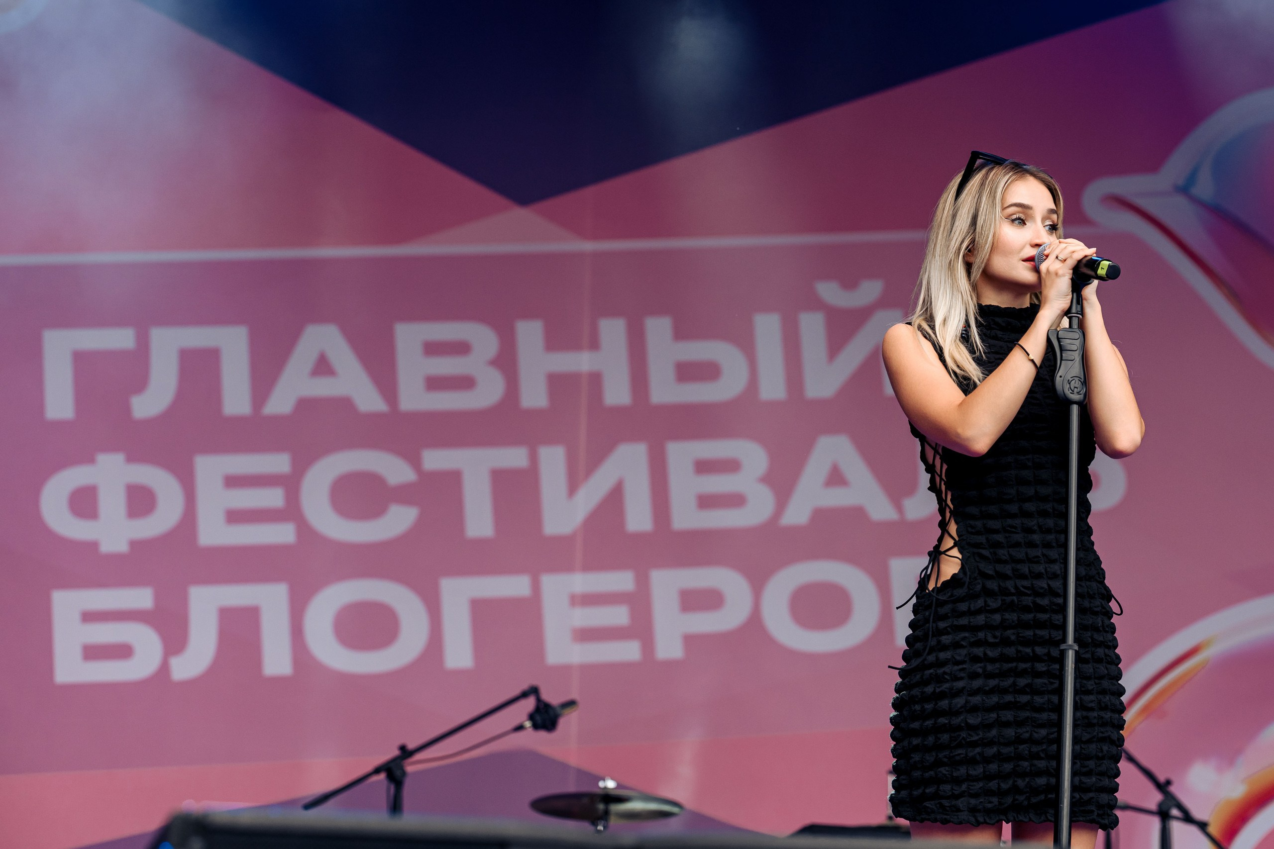 БЛОГЕРЫ РОССИИ. Максим Комаров — Профессиональный фотограф