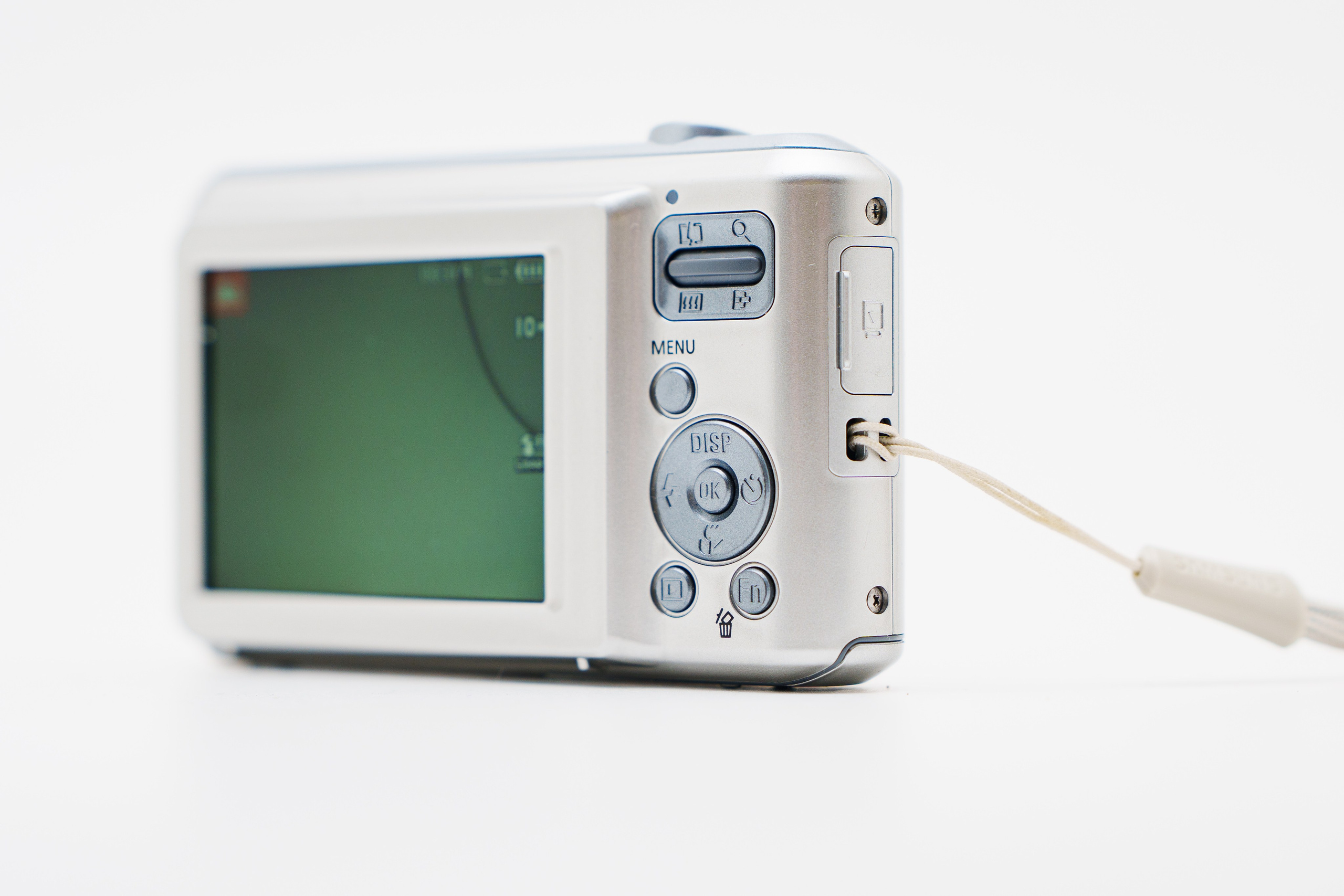 Распродажа техники. Свадебный и семейный фотограф в Ростове-на-Дону. Андрей Сайфутдинов