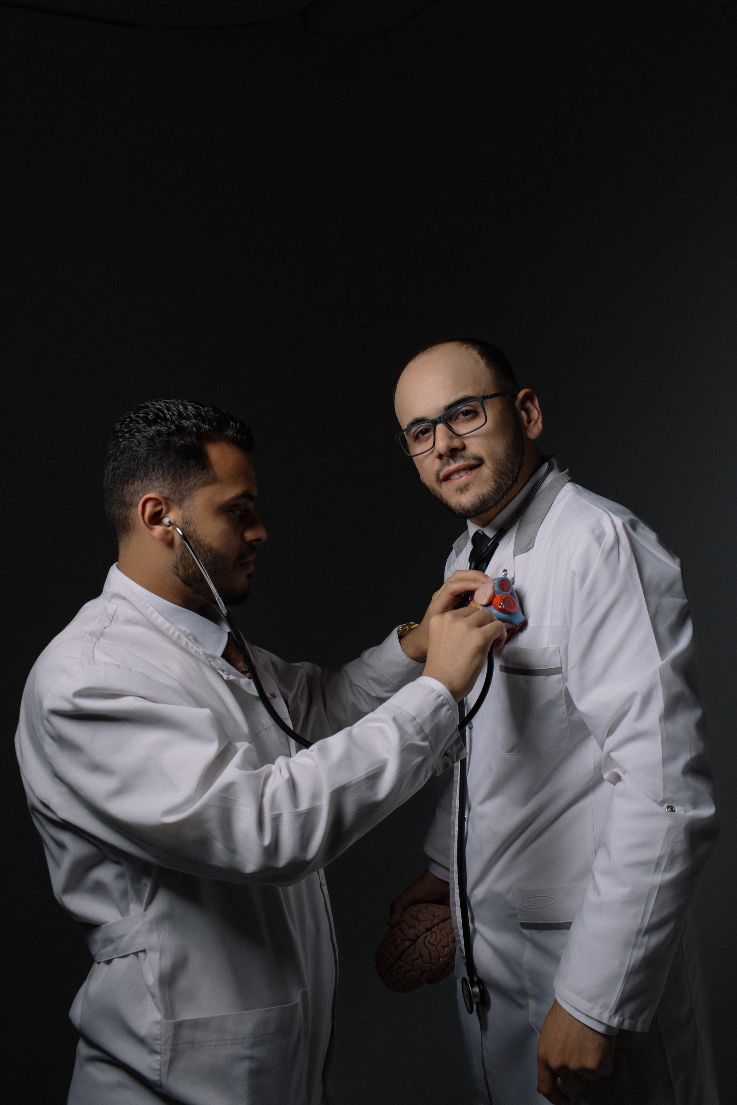 Съёмка для выпускников ГГМУ с элементами контента. Часть 2. Сергеев Алексей. Фотограф