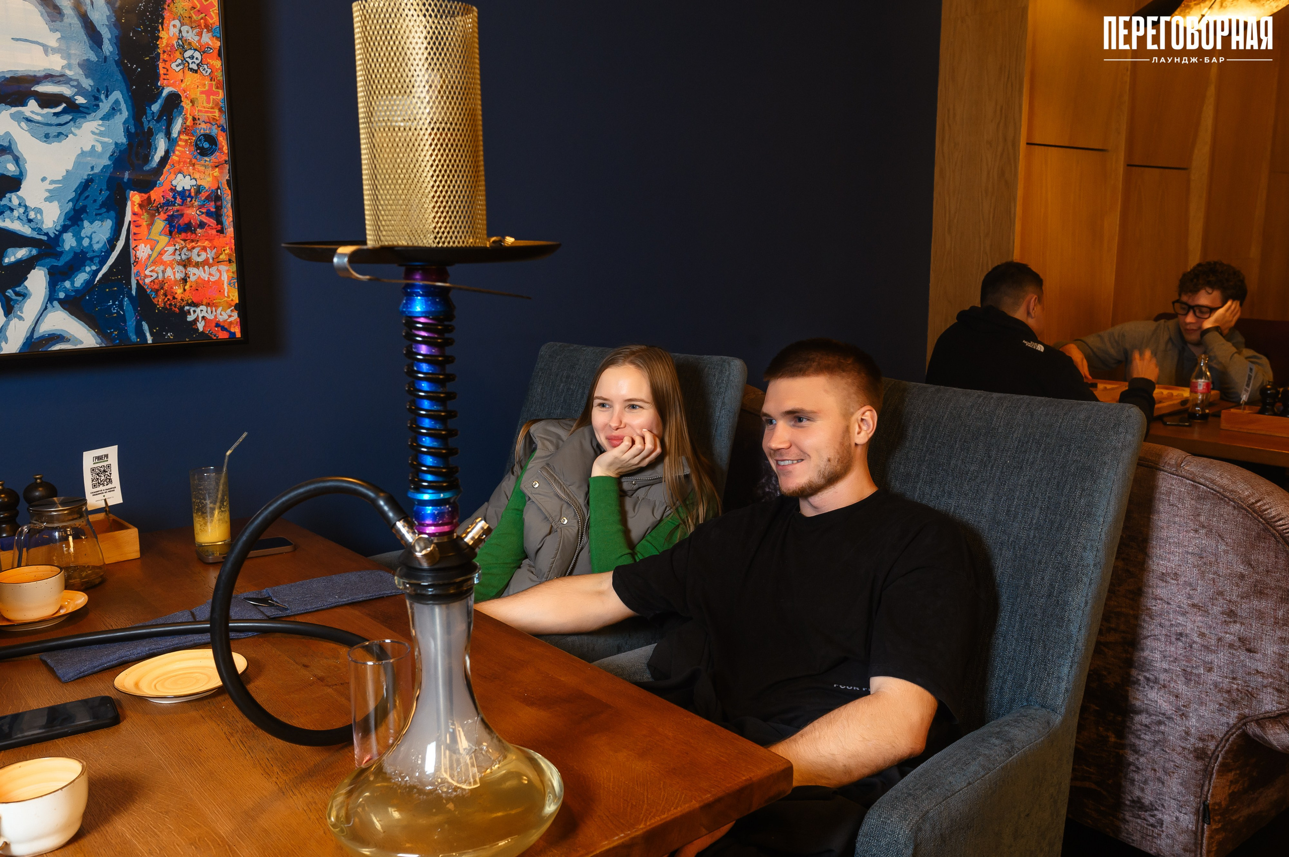 Лаундж-бар Переговорная: 1 год. Свадебный и просто хороший фотограф в Челябинске