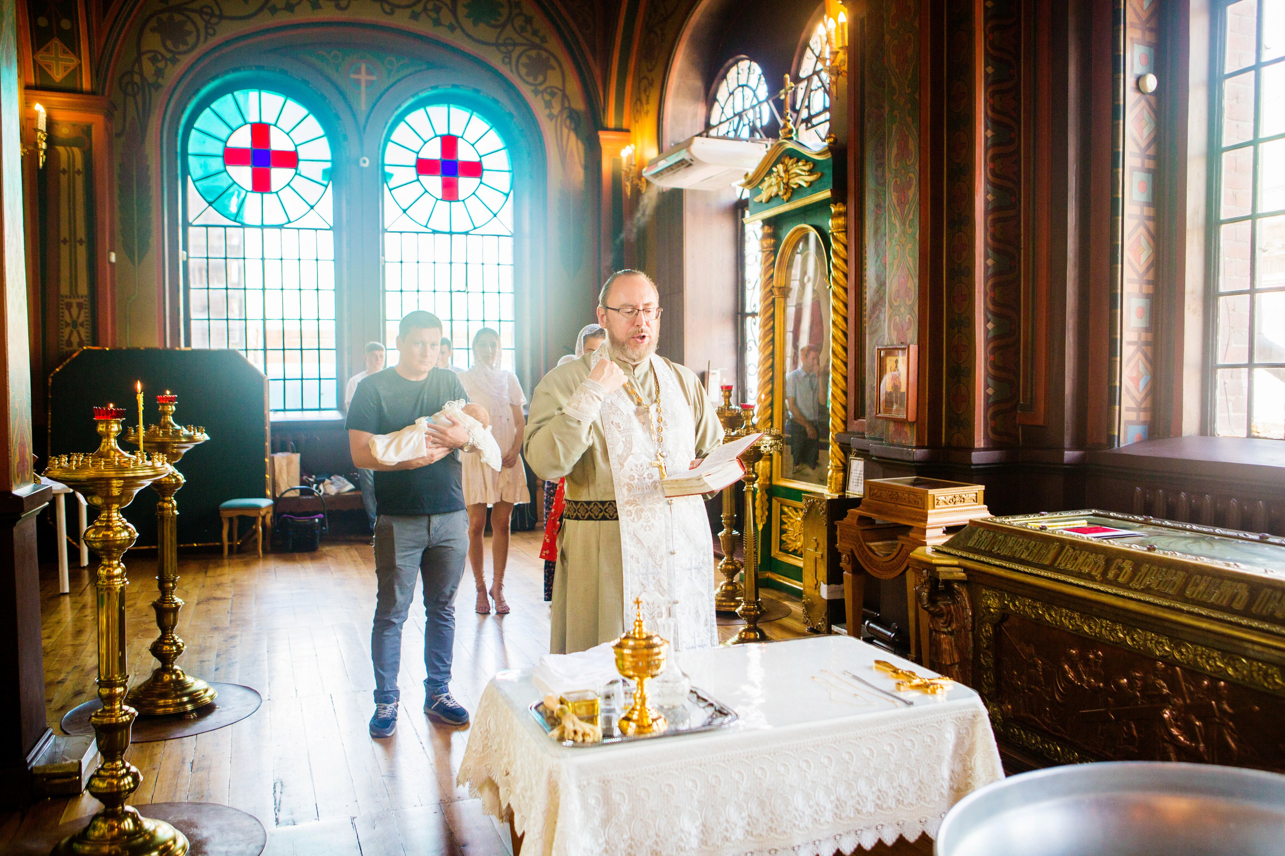Крещение Надежды. Свято-Троицкий собор. Свадебный семейный и детский фотограф в Краснодаре Карина Федоровская