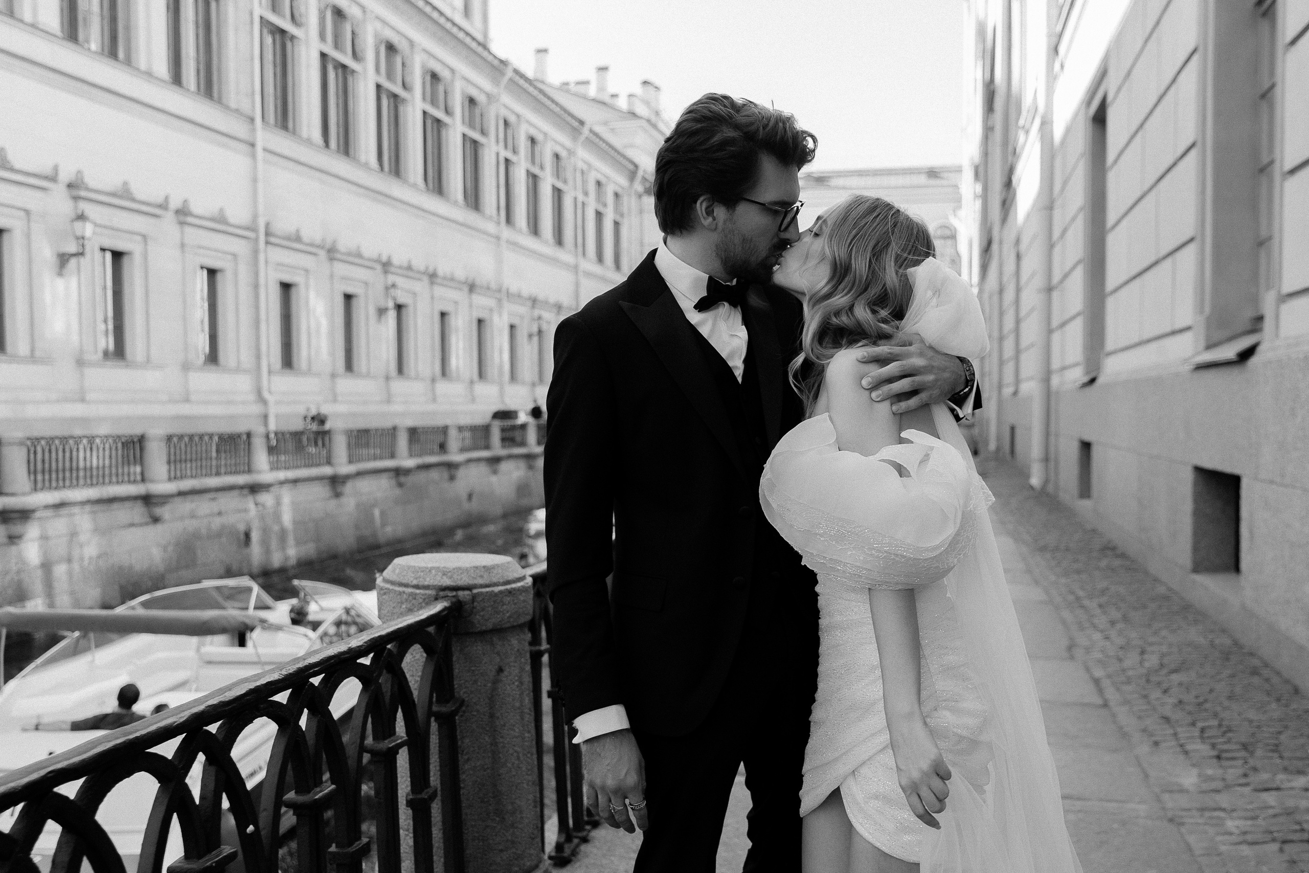 V | L. Anna Fridenberg | wedding photographer