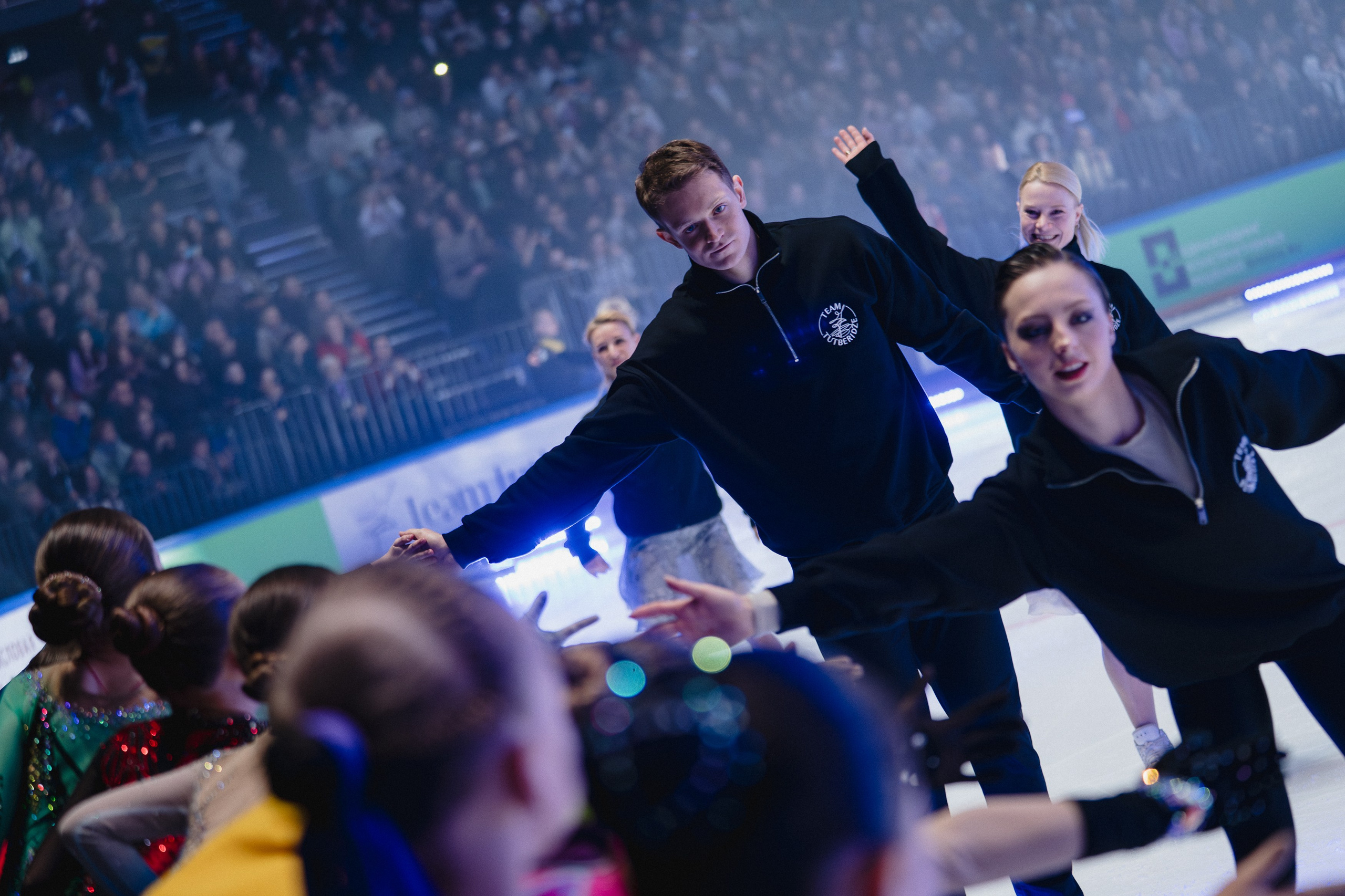 Шоу Этери Тутберидзе в Новосибирске. Воробьева Ксения — Спортивный и танцевальный фотограф Новосибирск