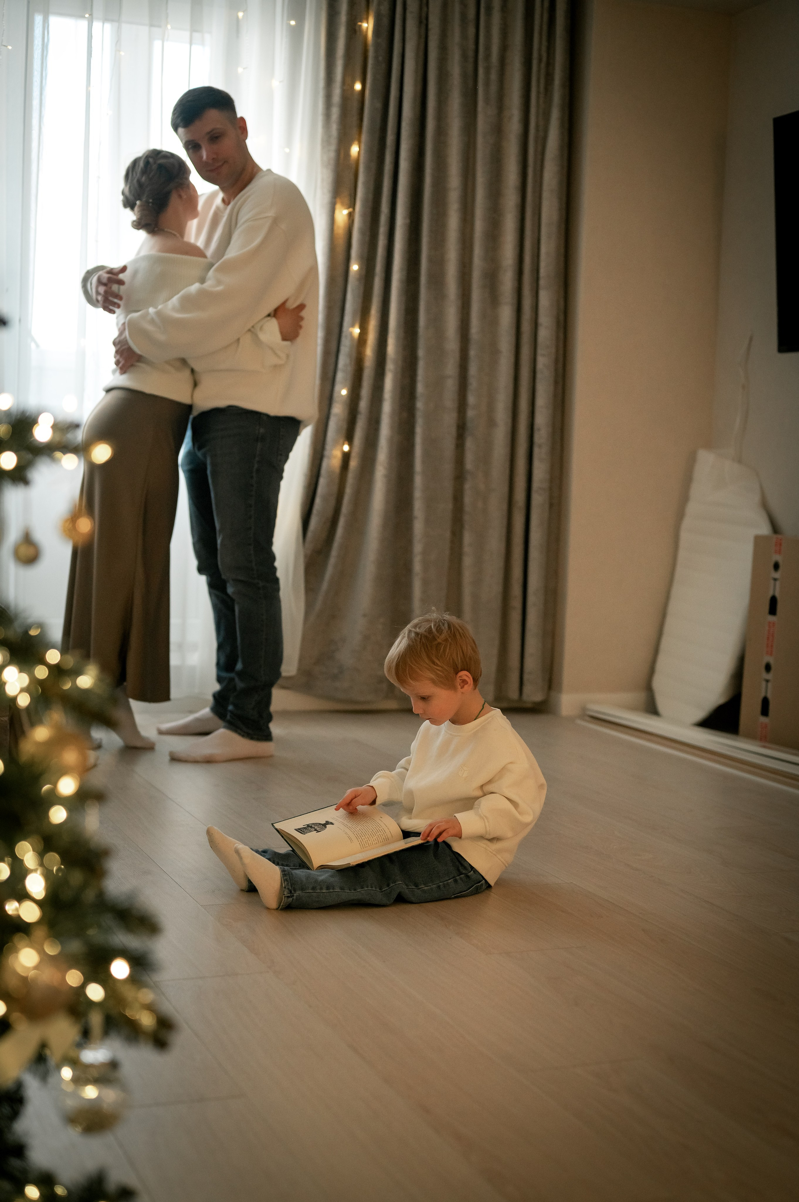Домашняя новогодняя фотосессия. Фотограф новорождённых, семейный, школьный в городе Калуге Евгения