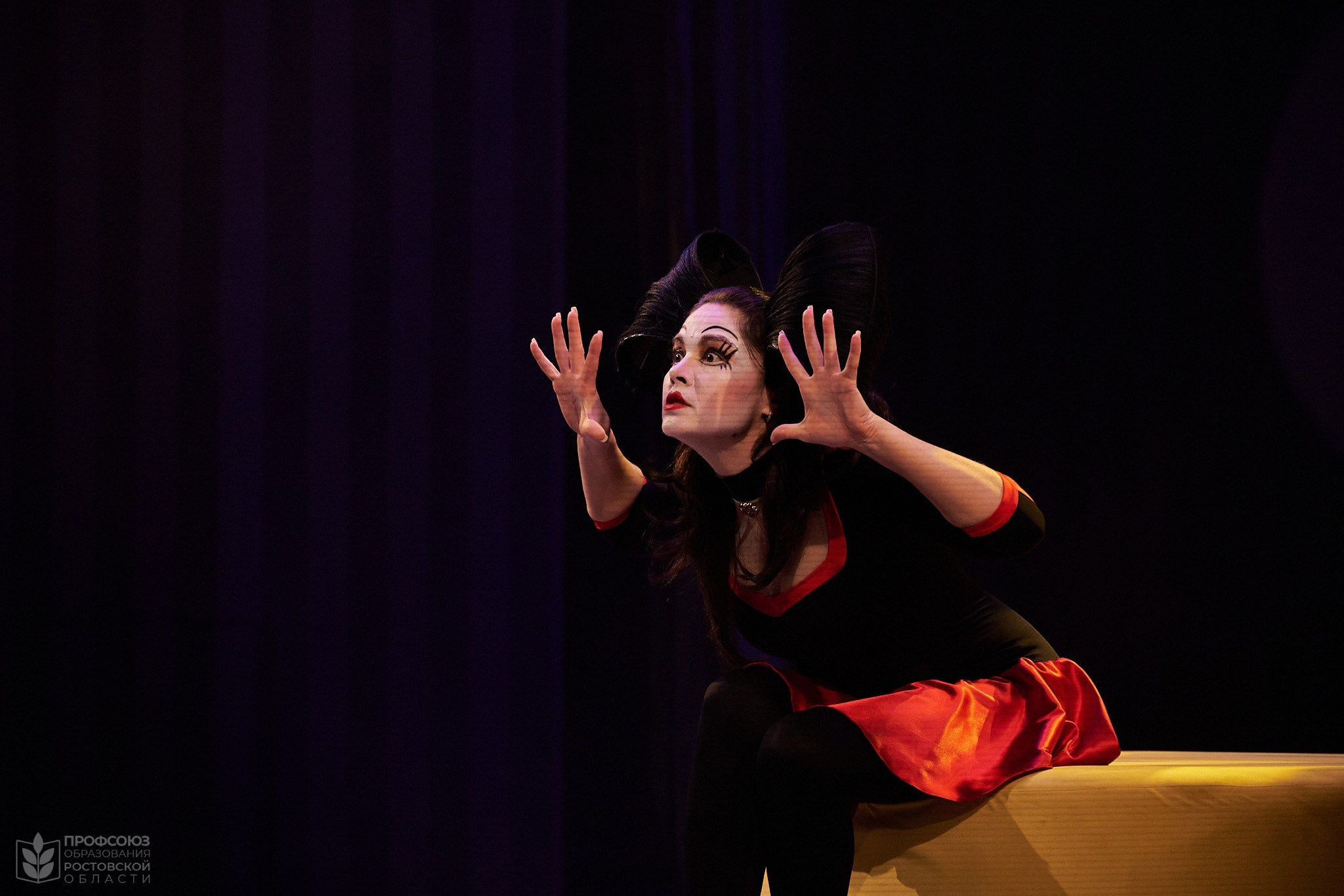 Репортаж театральных представлений: спектакль «Мнимый больной». Репортажный фотограф | Леонид Черков