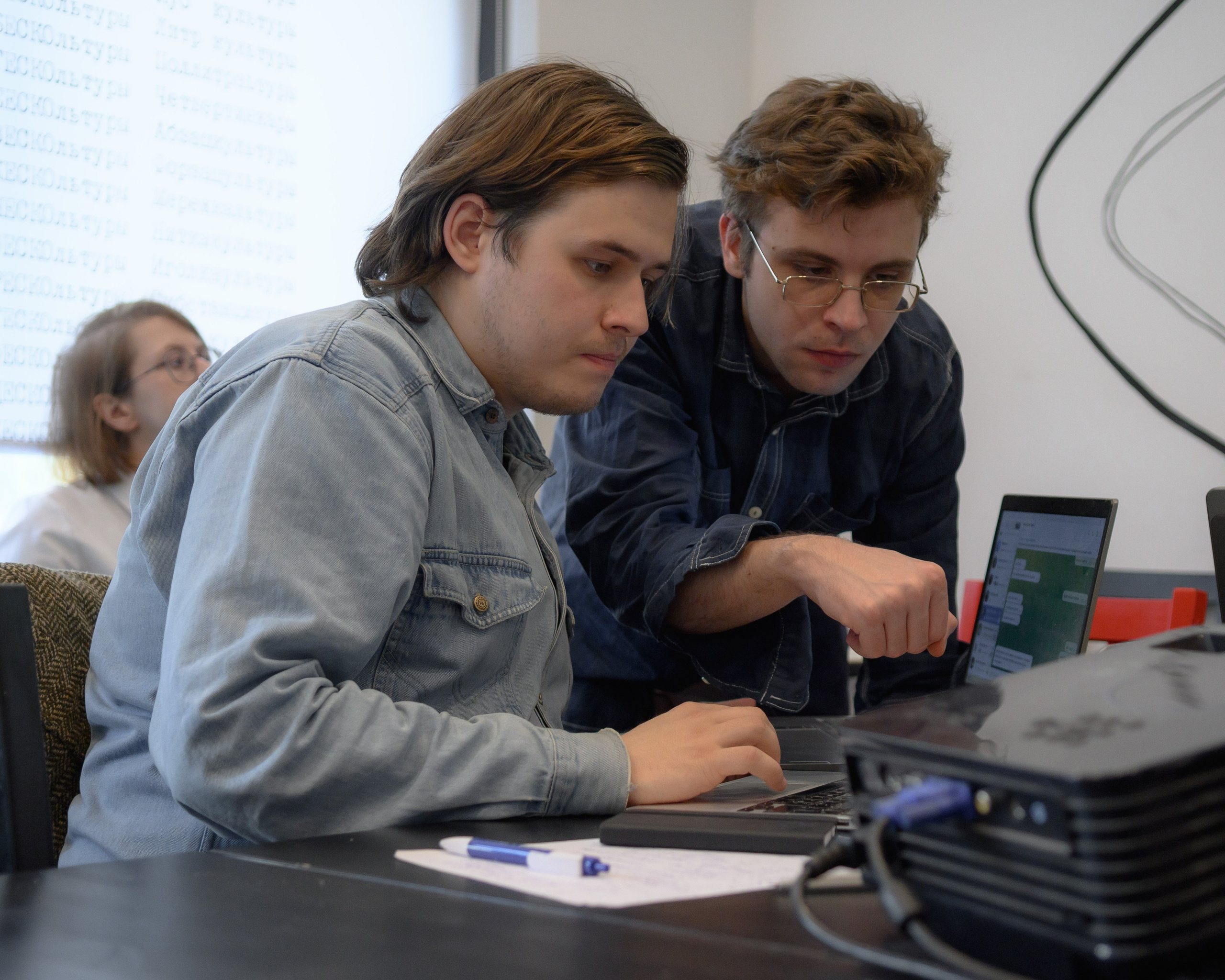 Научный круглый стол. Ларичев Алексей — индивидуальный и репортажный фотограф Москва