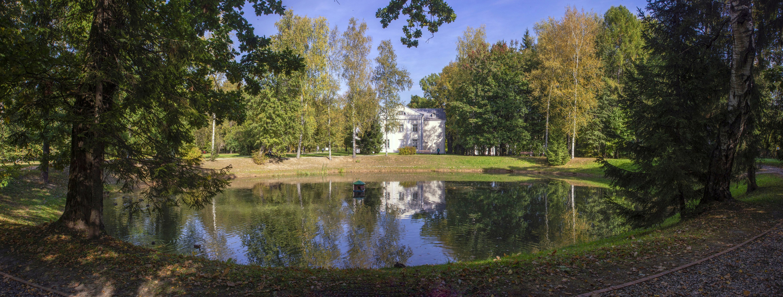 Абрамцево. Сентябрь 2023. Игорь Жучков. Россия увиденная глазами путешествующего фотографа