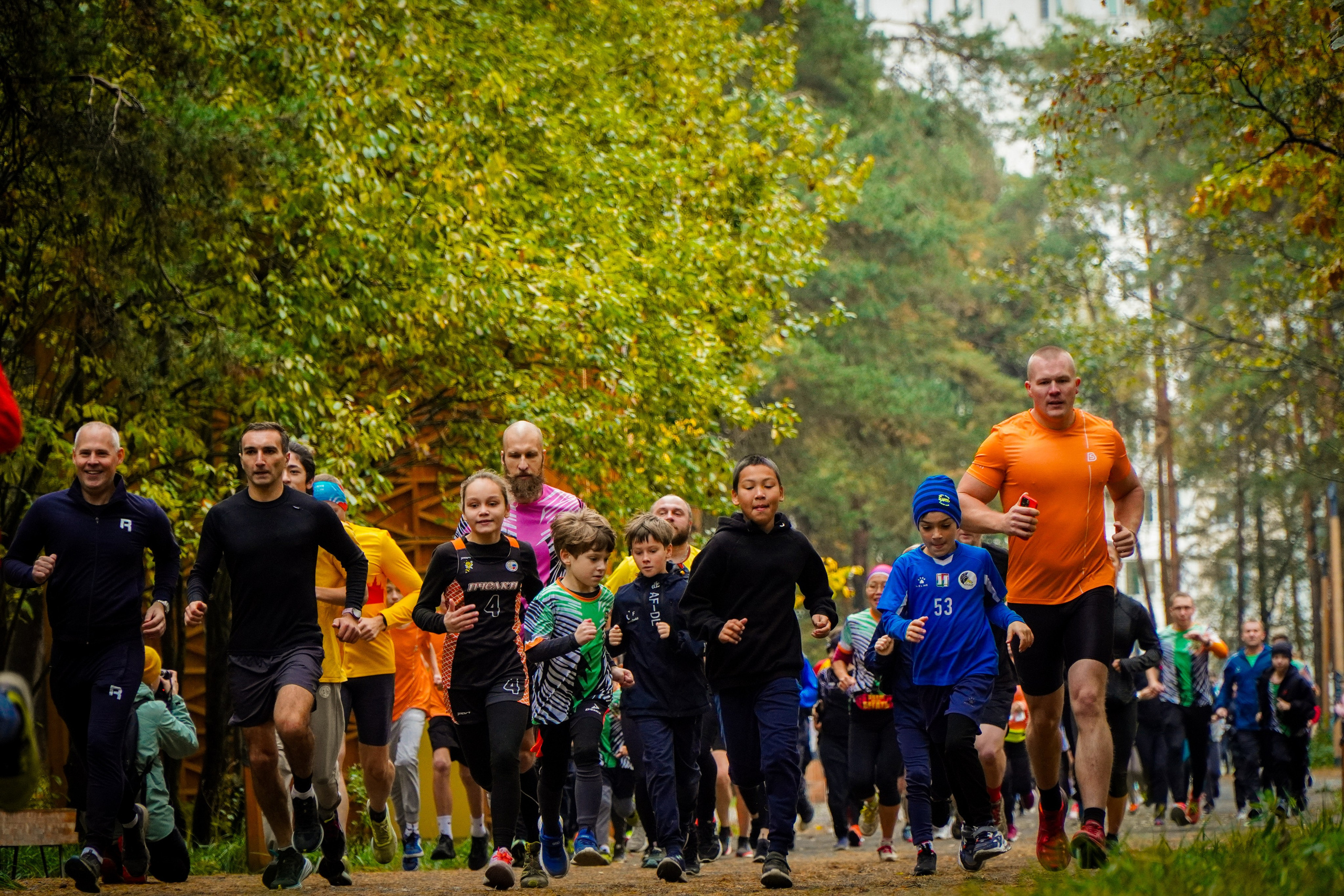 100-й забег 5 вёрст Томилинский. Роман Капилюшов. Бег. Фото. Видео. г. Люберцы