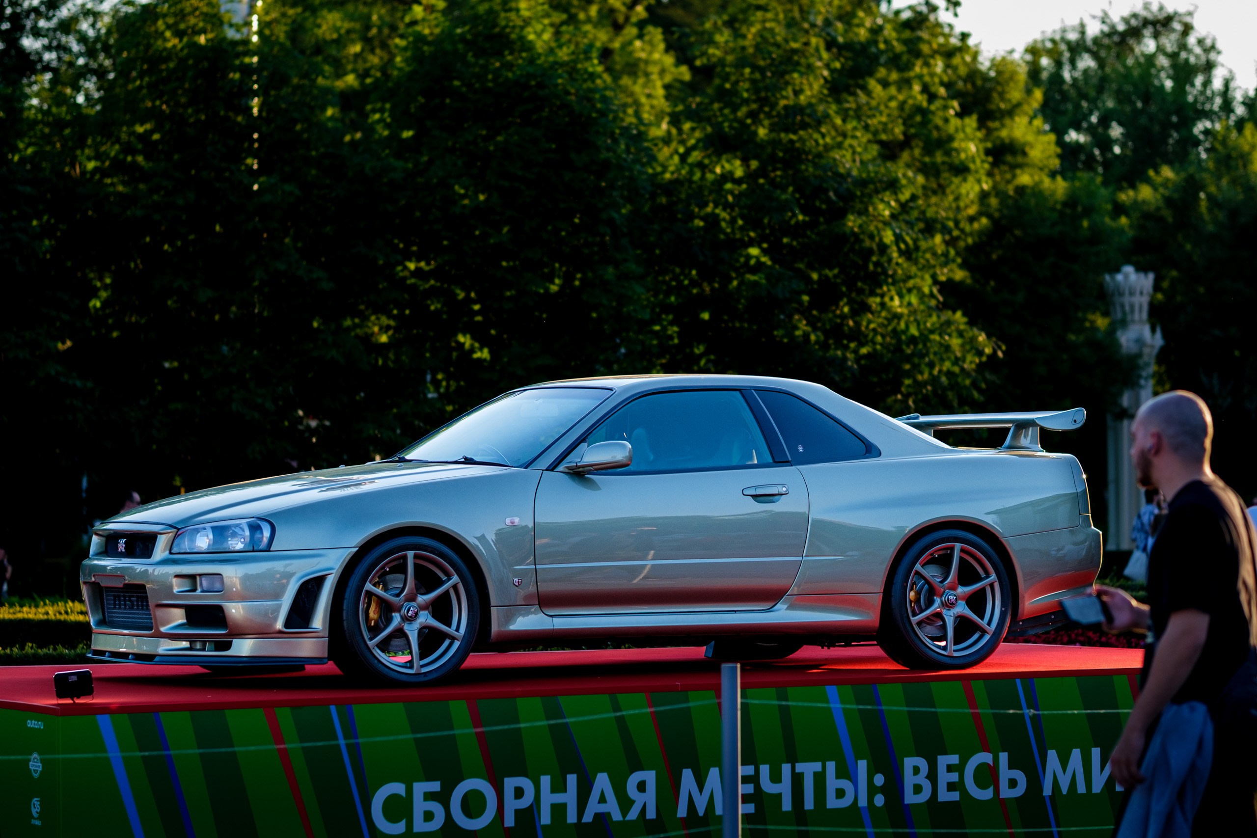 Фотосет с #АвтофестВДНХПроДвижение 2026