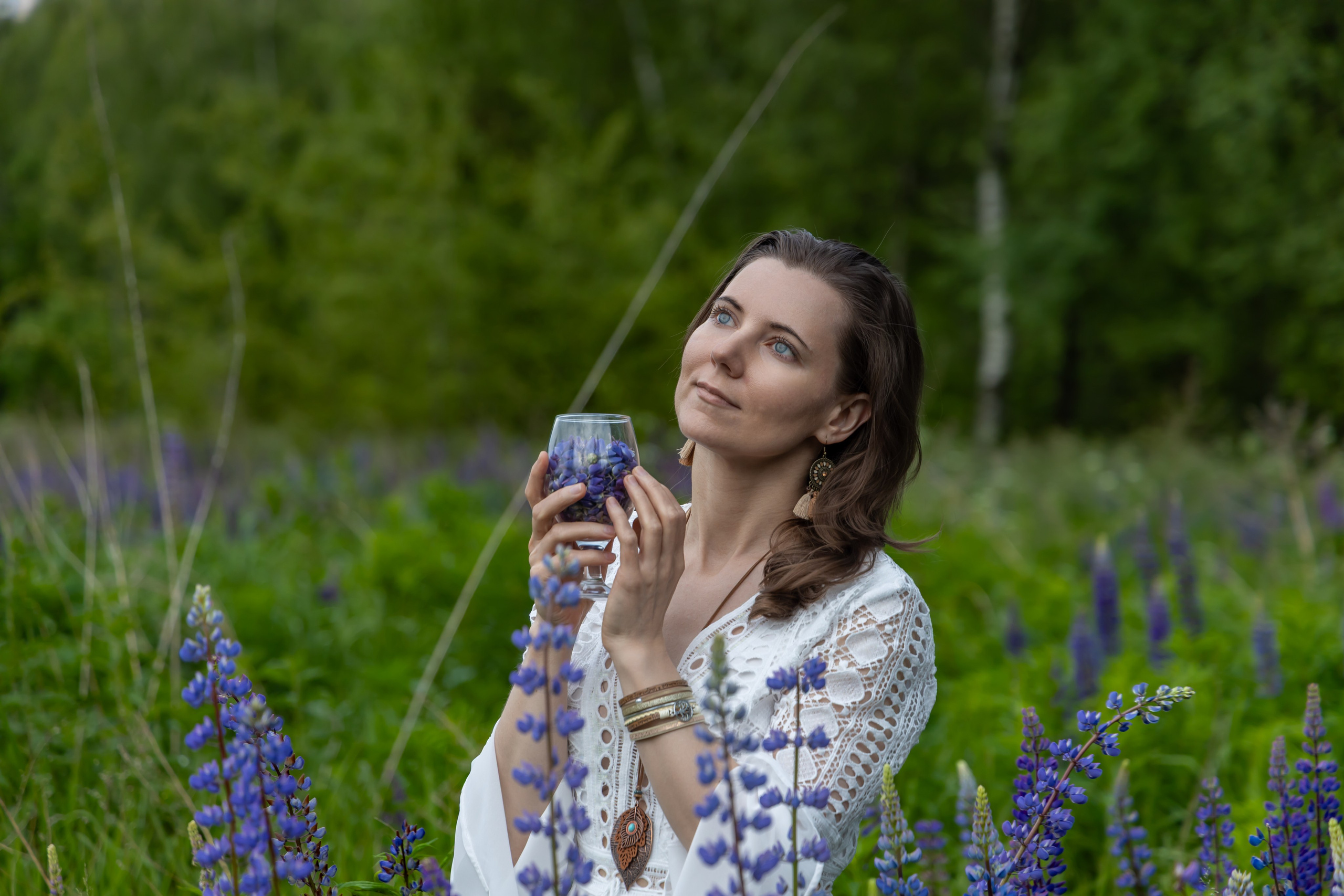 Фотосессия в люпинах. Репортажный, семейный и студийный фотограф в Москве Демин Алексей