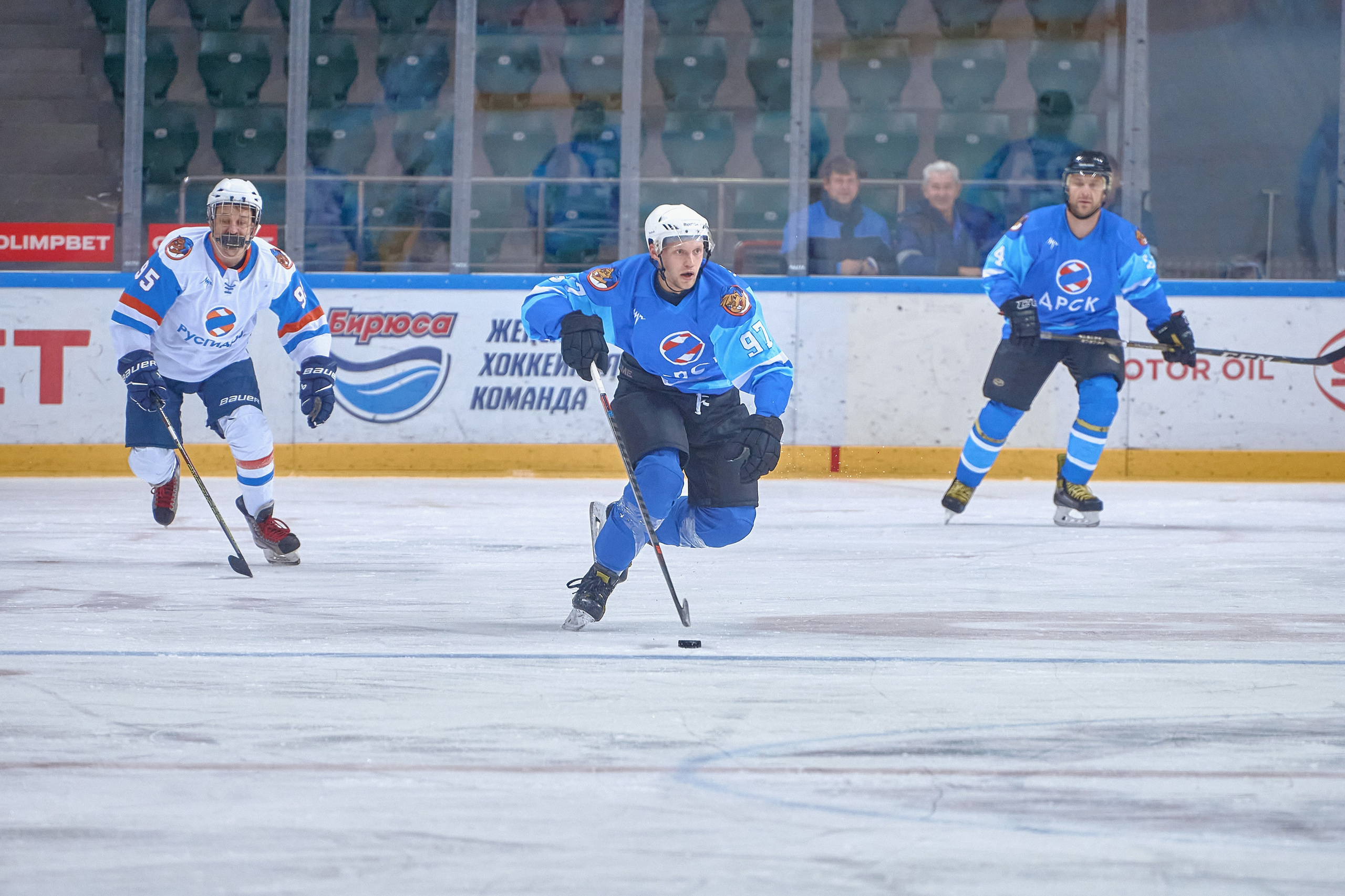 Платинум Арена — Хоккей — РусГидро. Фотограф Яковлев Роман — Красноярск