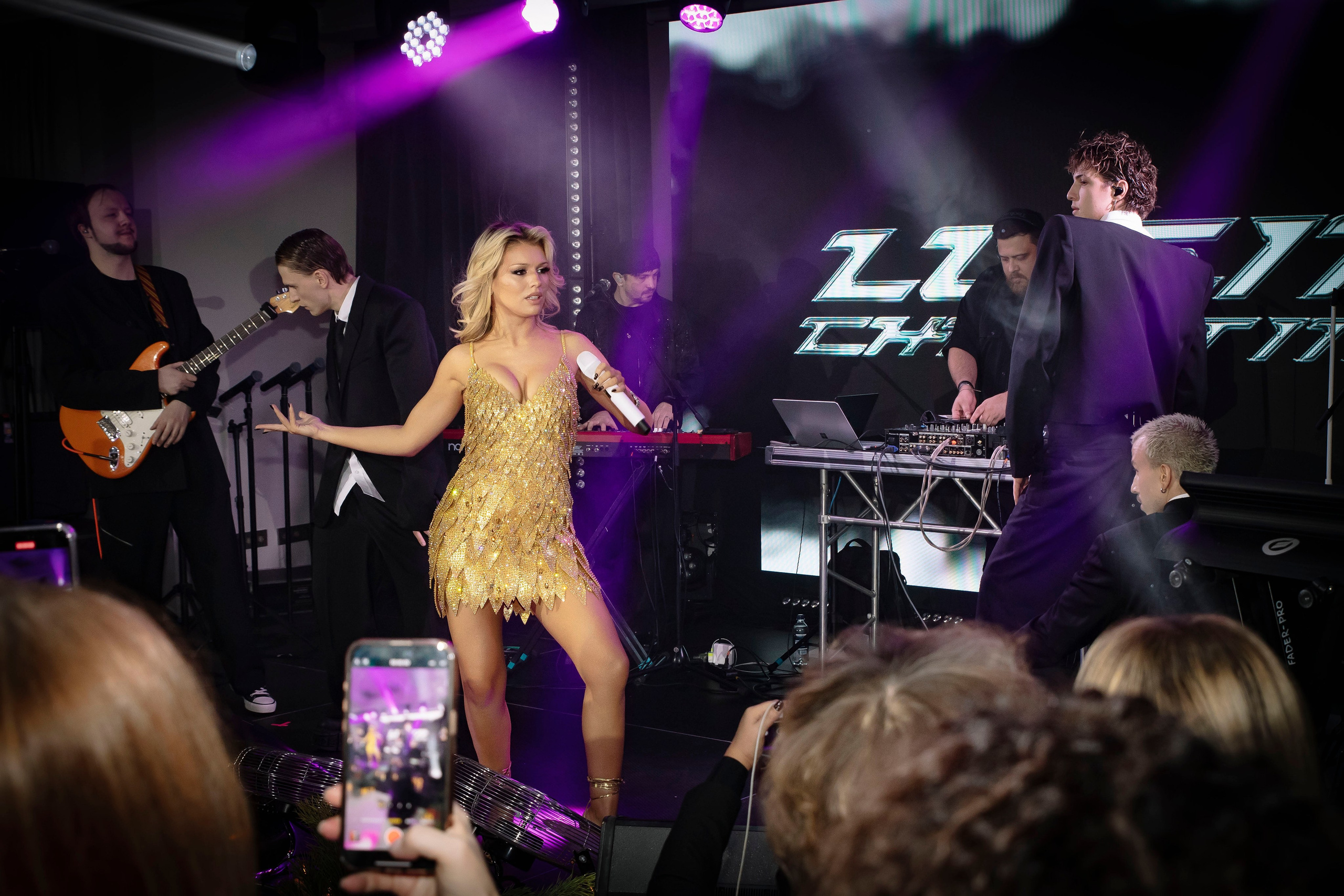 Дом Души с Анастасией Кичатовой. Профессиональный фотограф в Москве | Заказать фотосессию и съемку