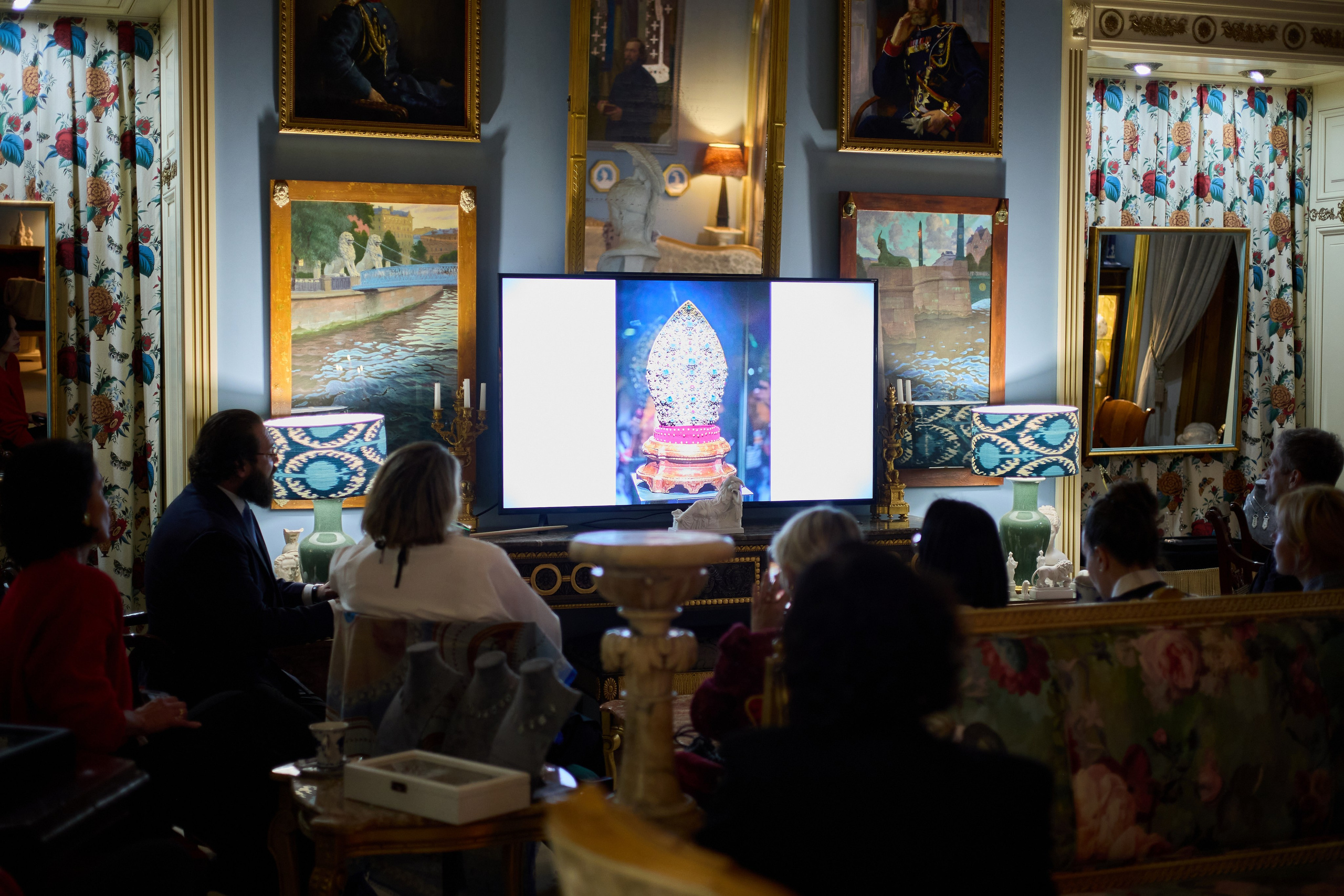 Родные люди — вечер в гостях у Петра Аксёнова. Анастасия Зобнинá — фотограф в Санкт-Петербурге/СПб