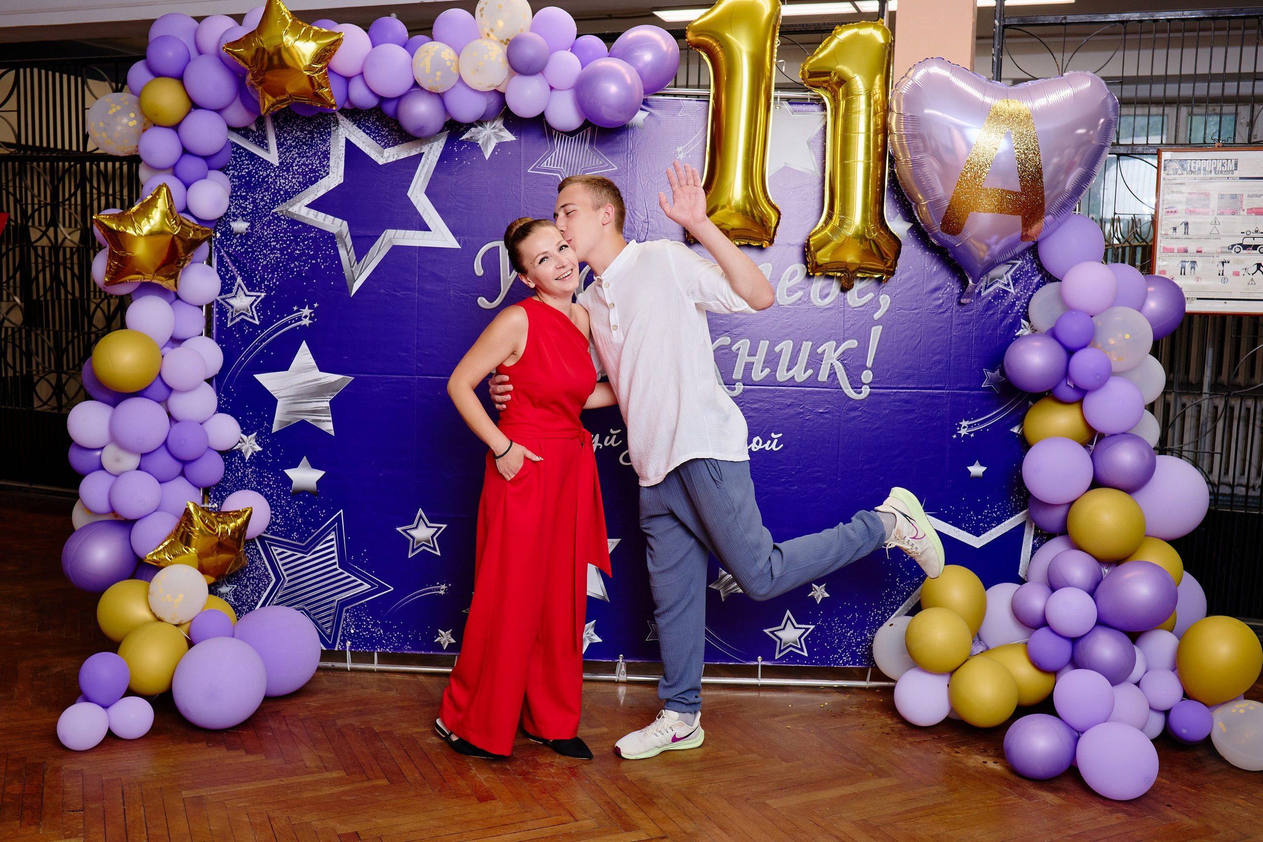 Выпускной 35 Сош. Фотограф Выпускные альбомы Таганрог Сергей Коробченко