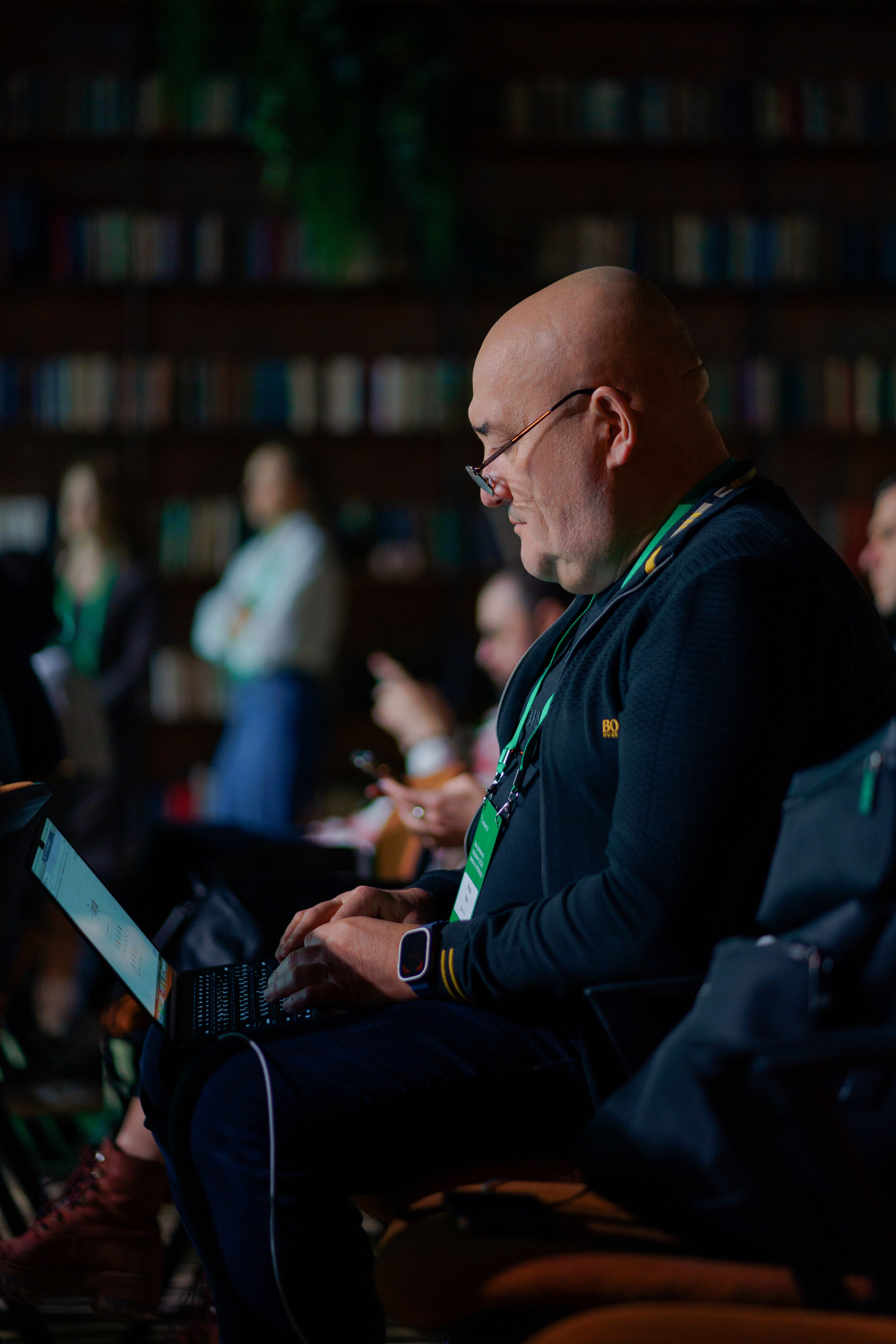 Репортажный фотограф на бизнес конференцию в Кибердом. Репортажный фотограф Москва Сергей Дружинин