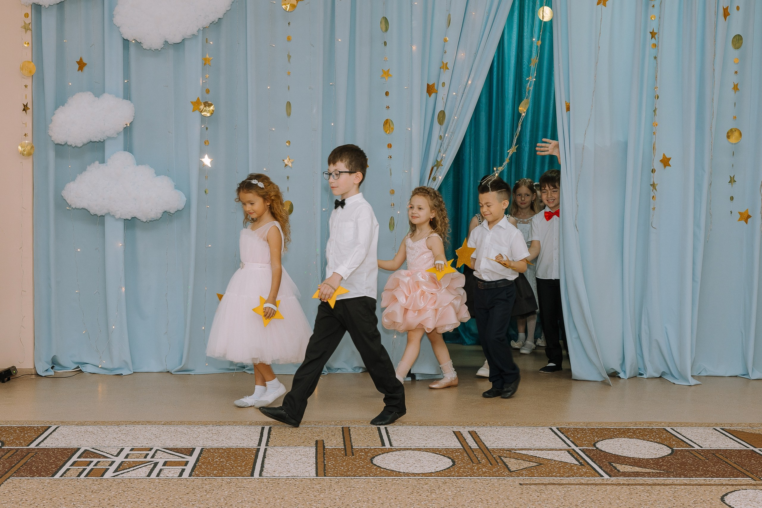 Выпускной в ДС -29. Выпускные альбомы Натальи Бутко: Новороссийск, Анапа, Геленджик